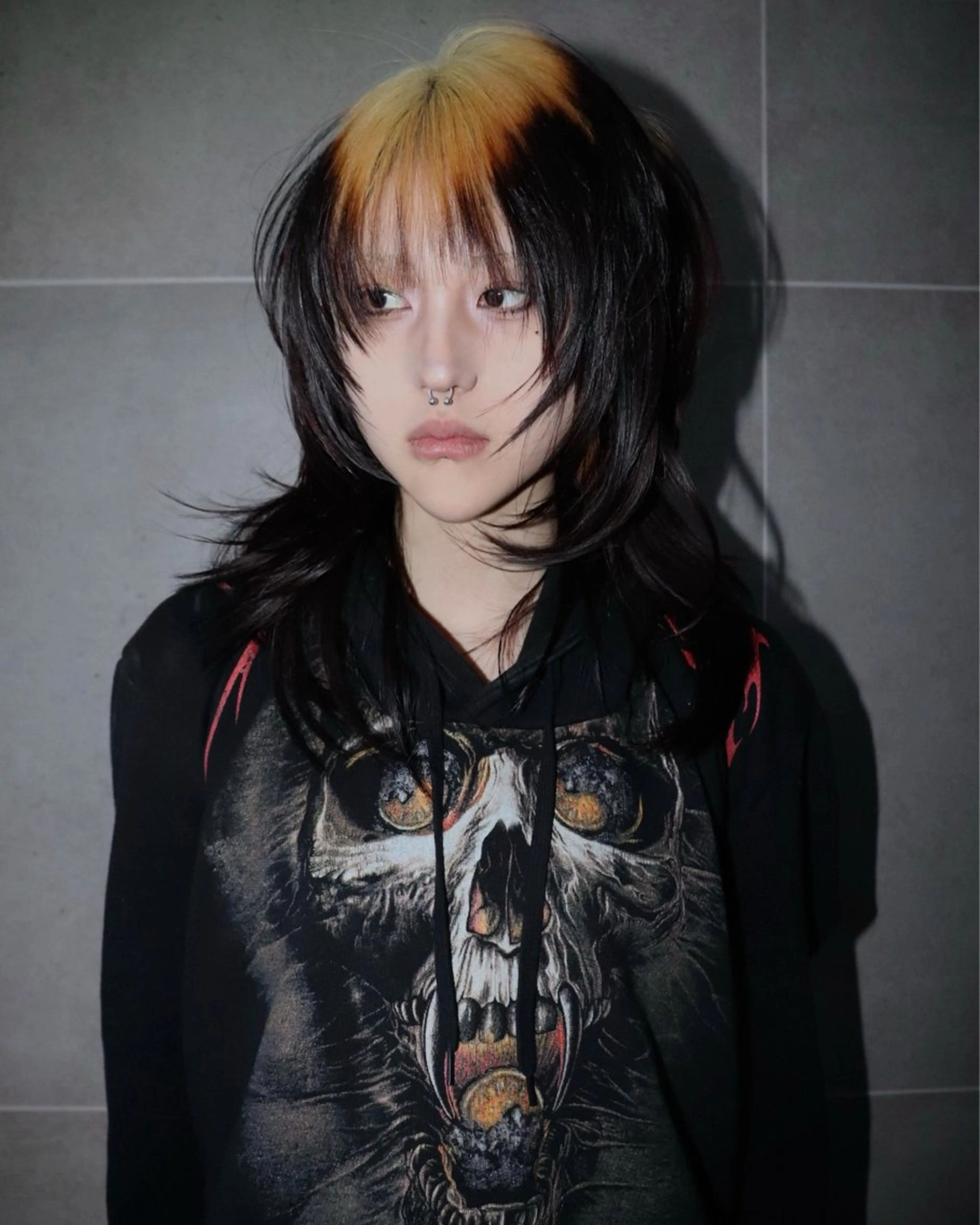 セミロング ✴︎TO-MA✴︎ レッドカラー/透明感のヘアスタイル