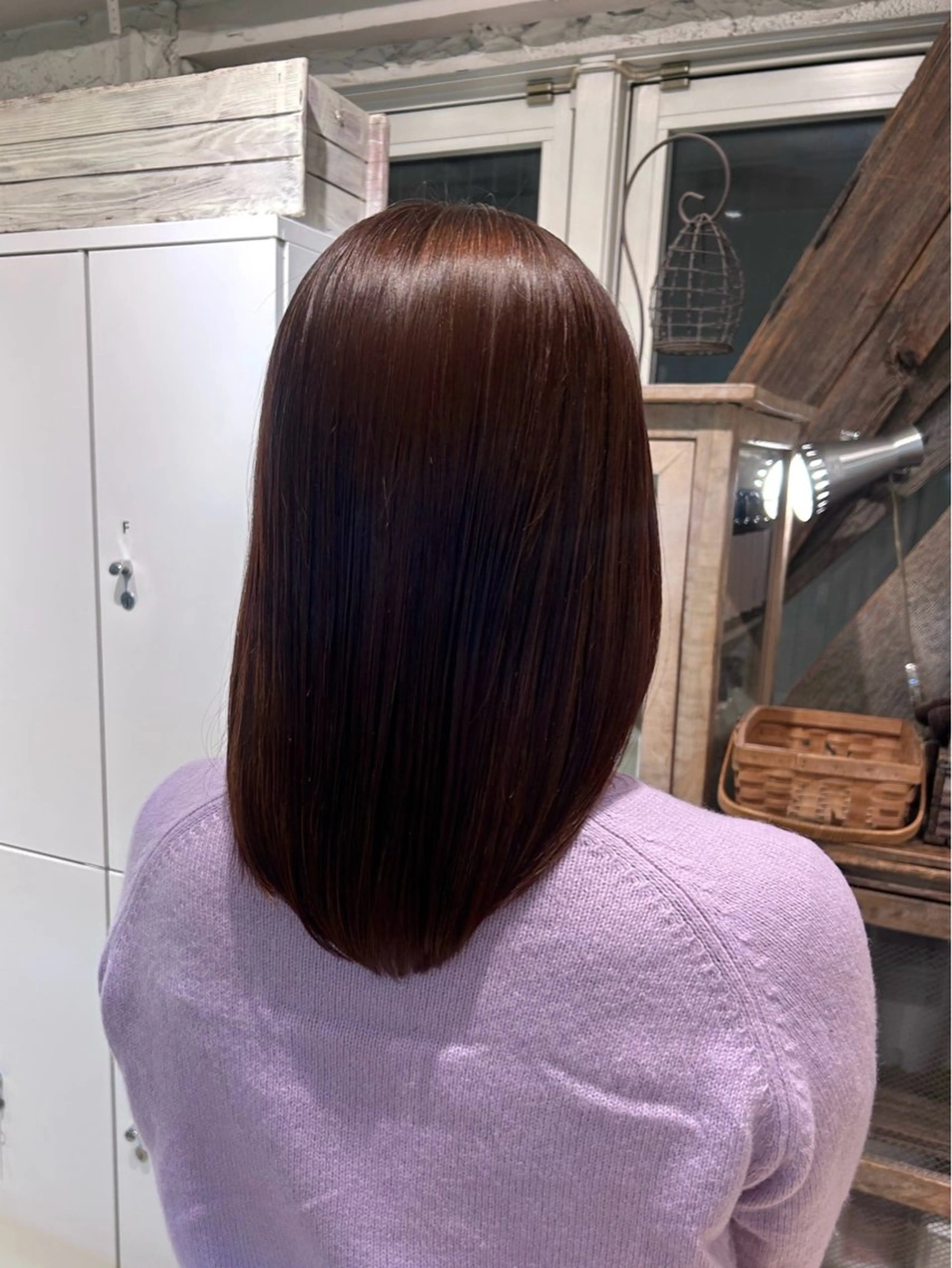 カラー 艶カラー🫧/ 板倉かなみのヘアスタイル