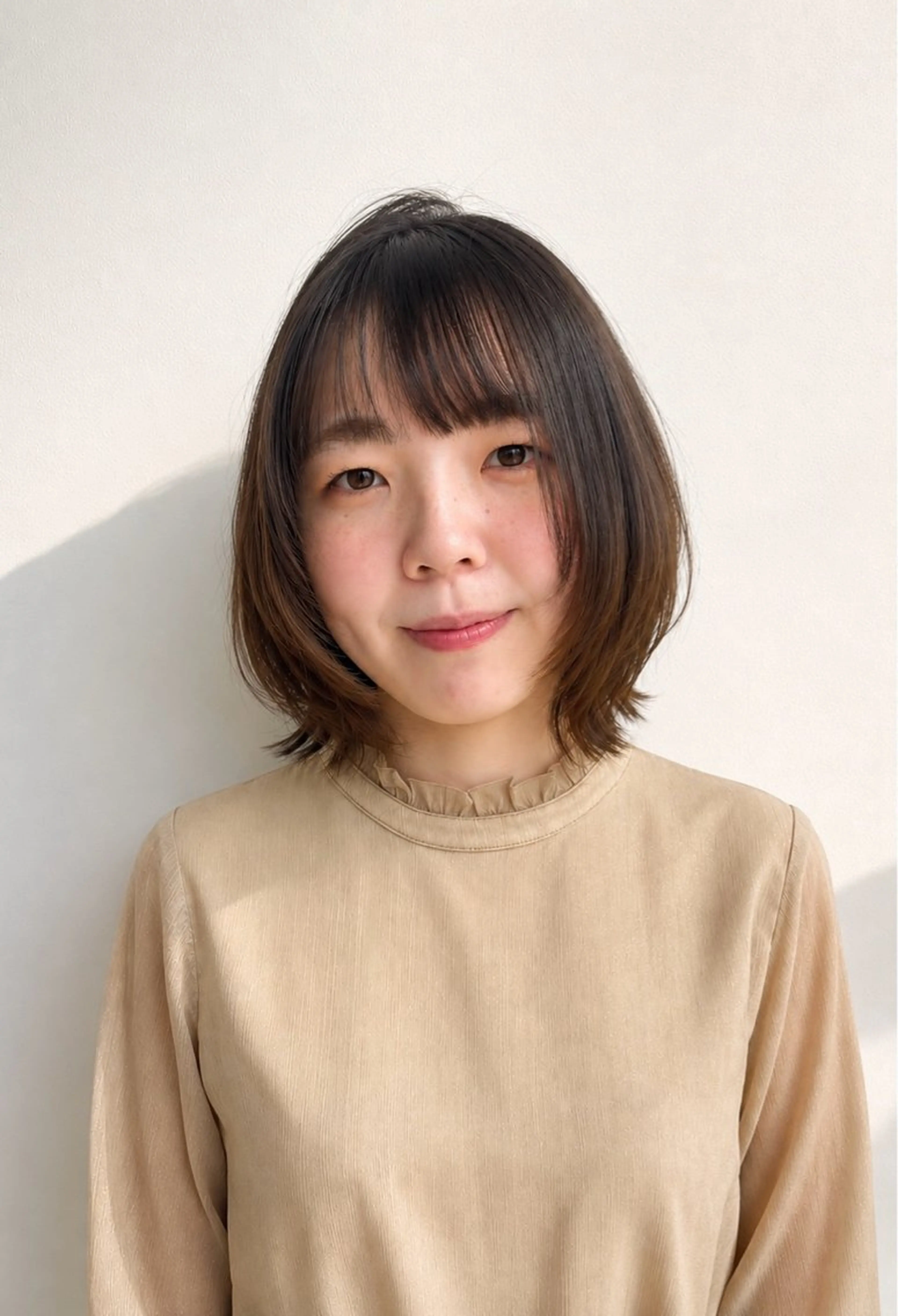 ミディアム 遠藤 麻衣のヘアスタイル