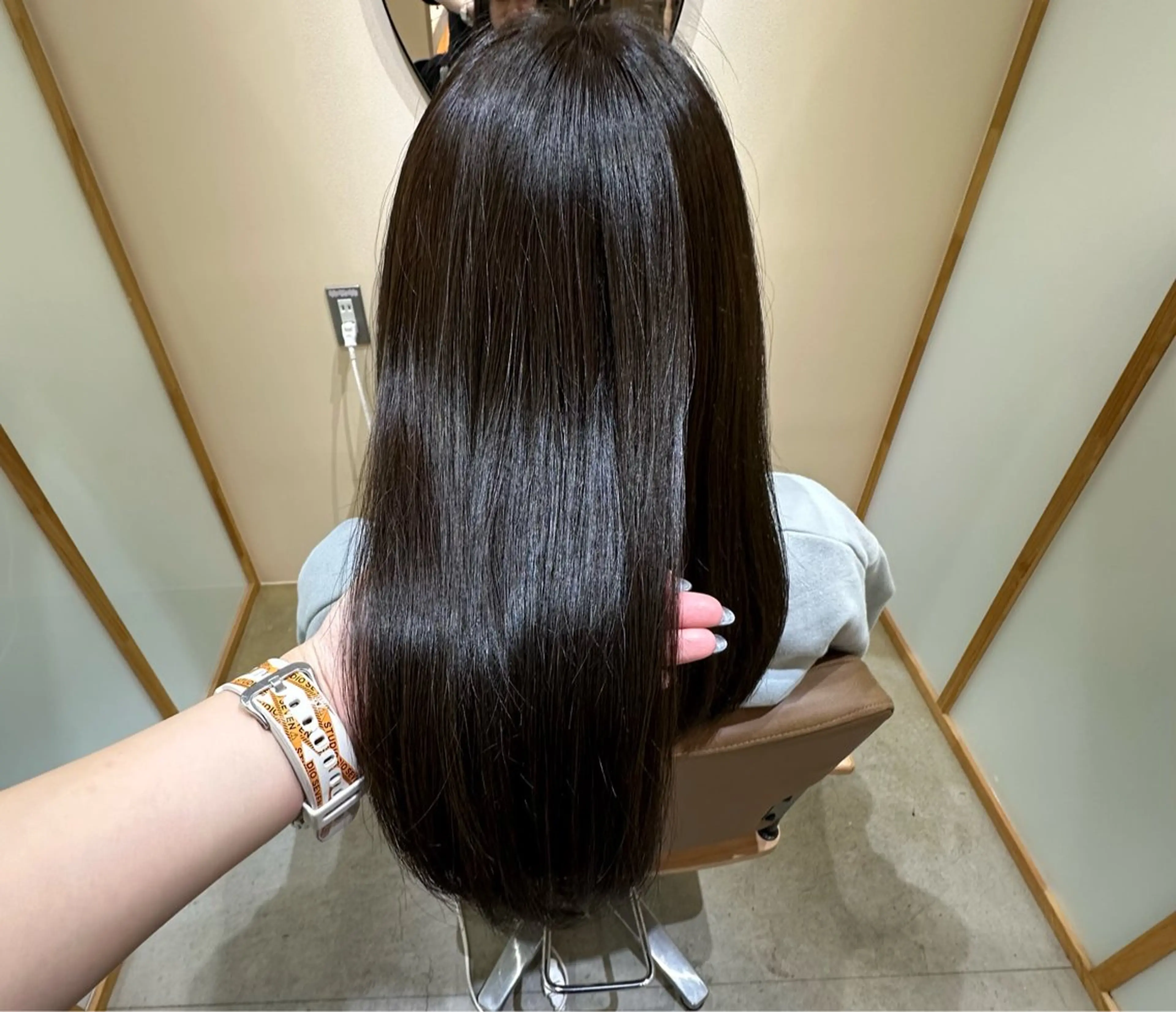 セミロング ヘアカラー トリートメント ౨ৎ︎Zina 川口 KIRARI౨ৎのヘアスタイル