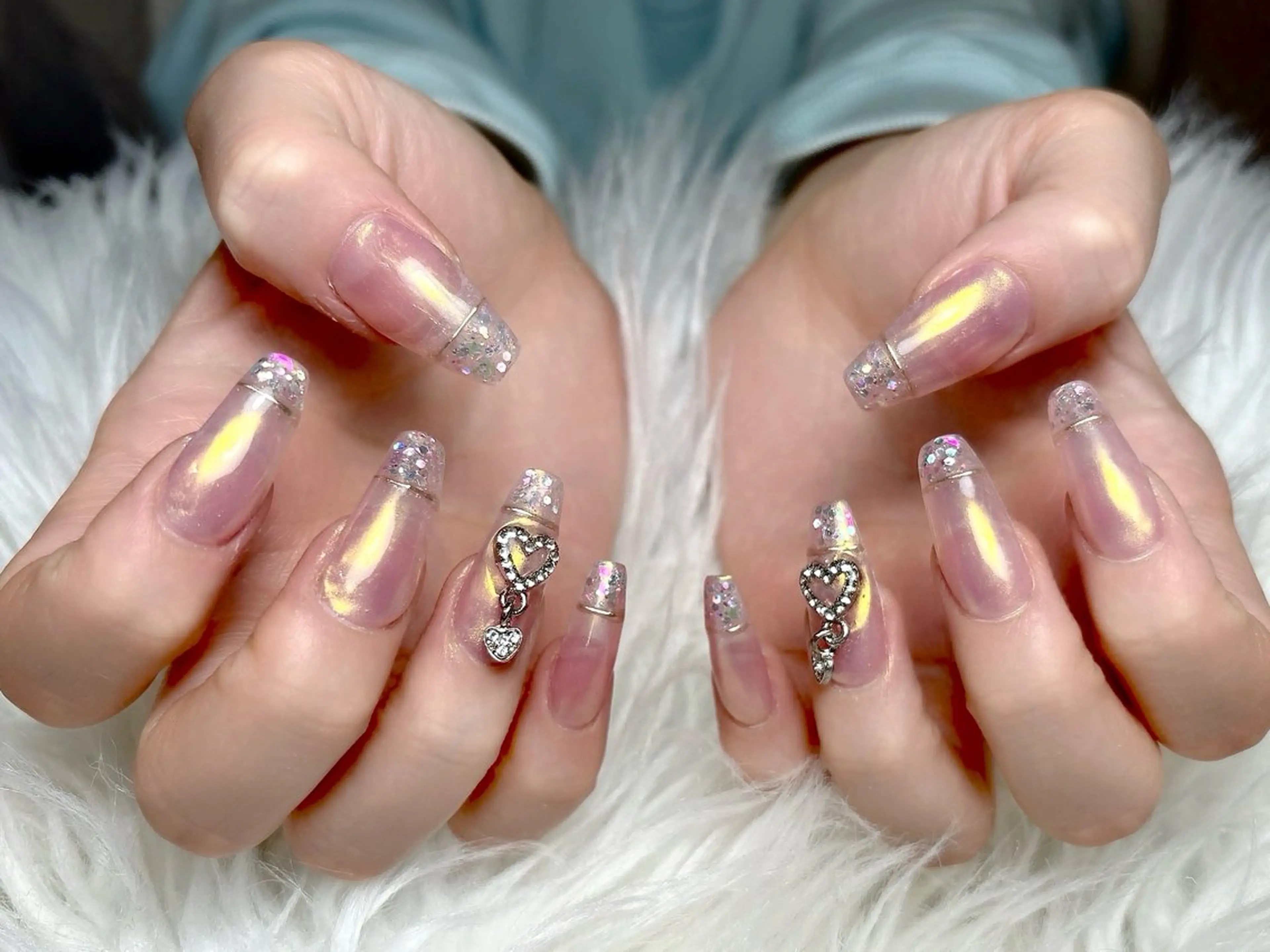 ネイル フレンチネイル 韓国ネイル マグネットネイル ニュアンスネイル オフィスネイル ハンドネイル Hi beauty 渋谷のネイルデザイン