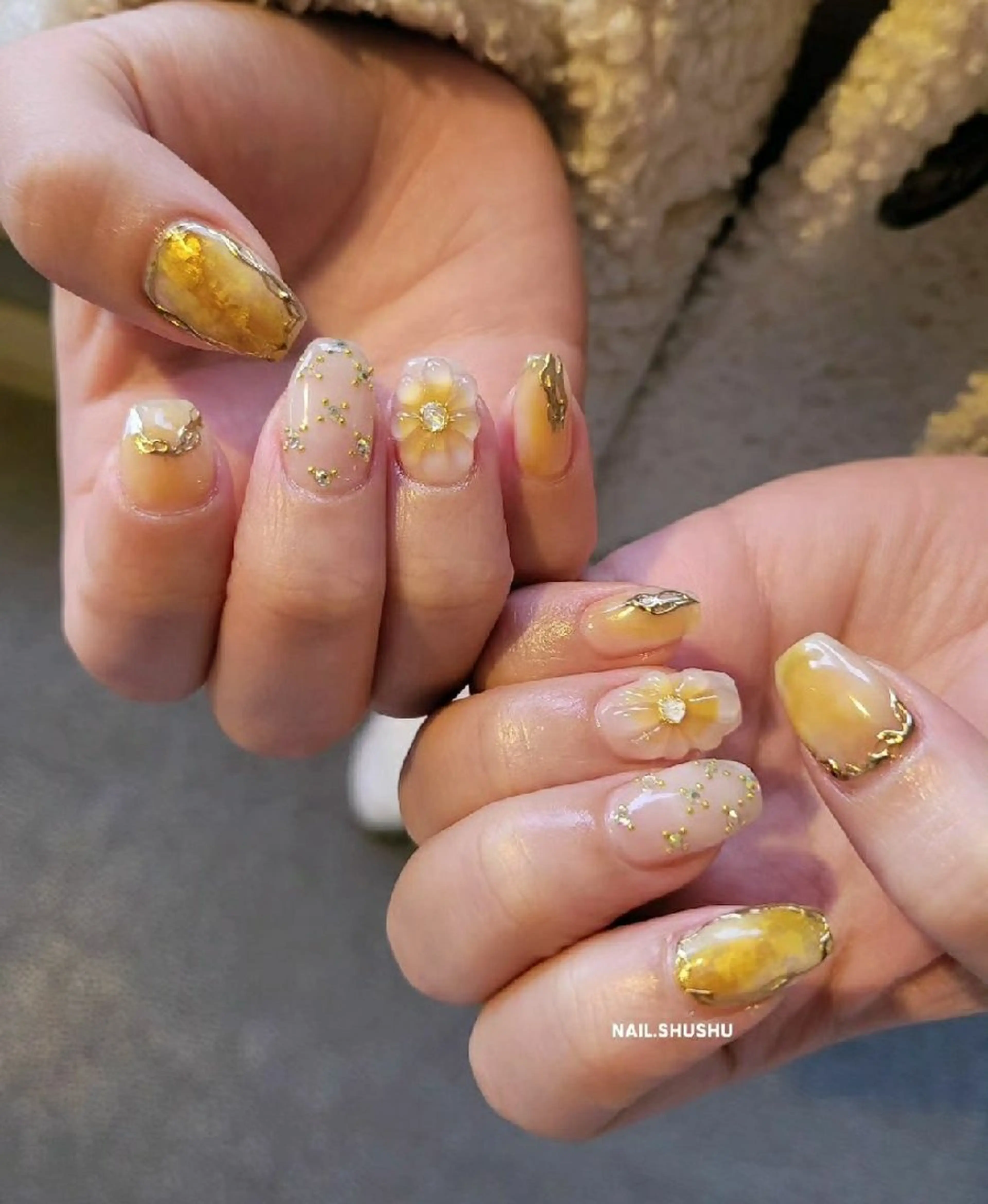 ネイル 持ち込み ニュアンスネイル ワンカラーネイル シンプルネイル 春ネイル ハンドネイル 3dパーツ/流行り 👧shushu❤️のネイルデザイン