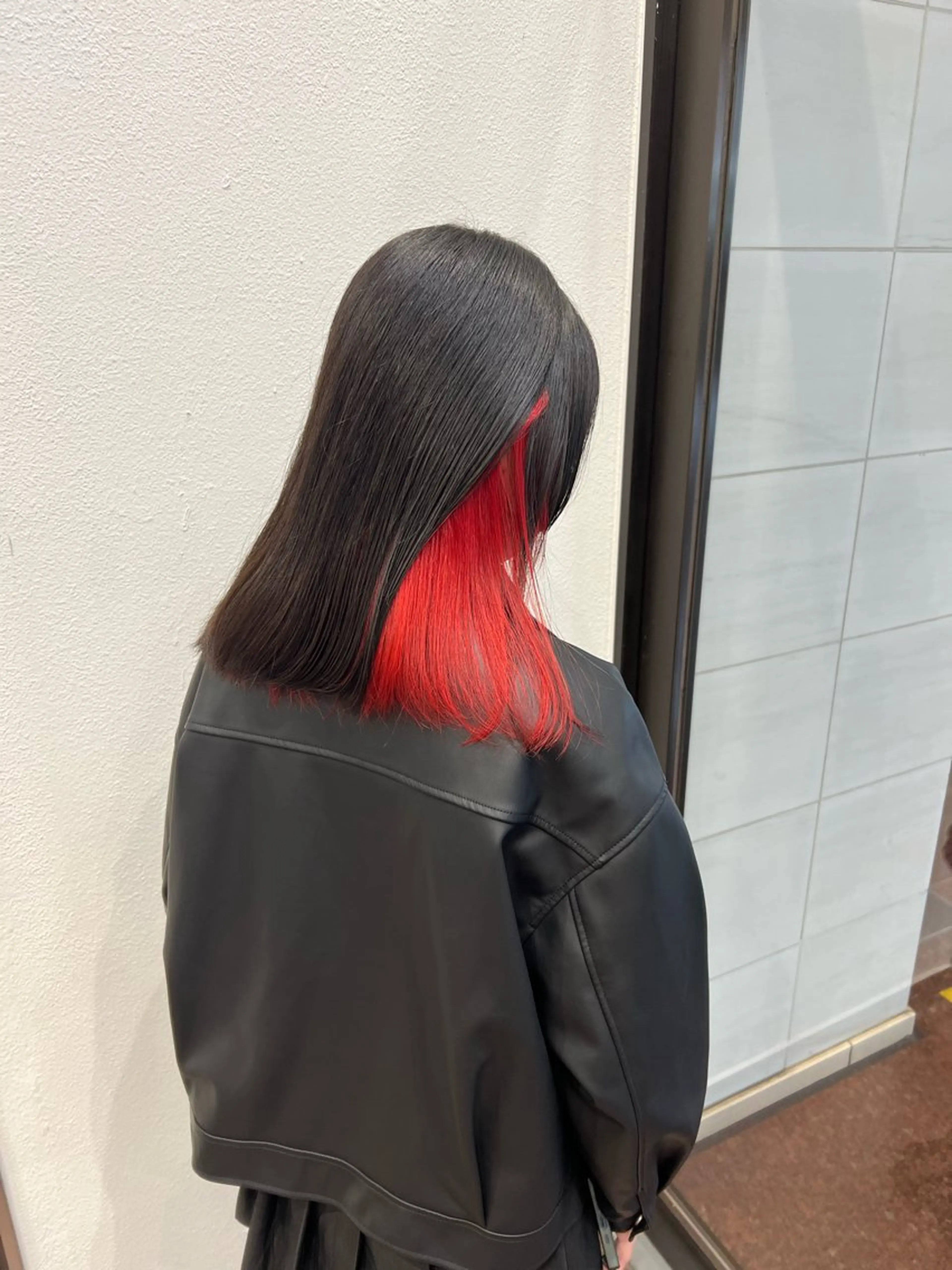 ミディアム カラー レイヤーカット/ miranのヘアスタイル