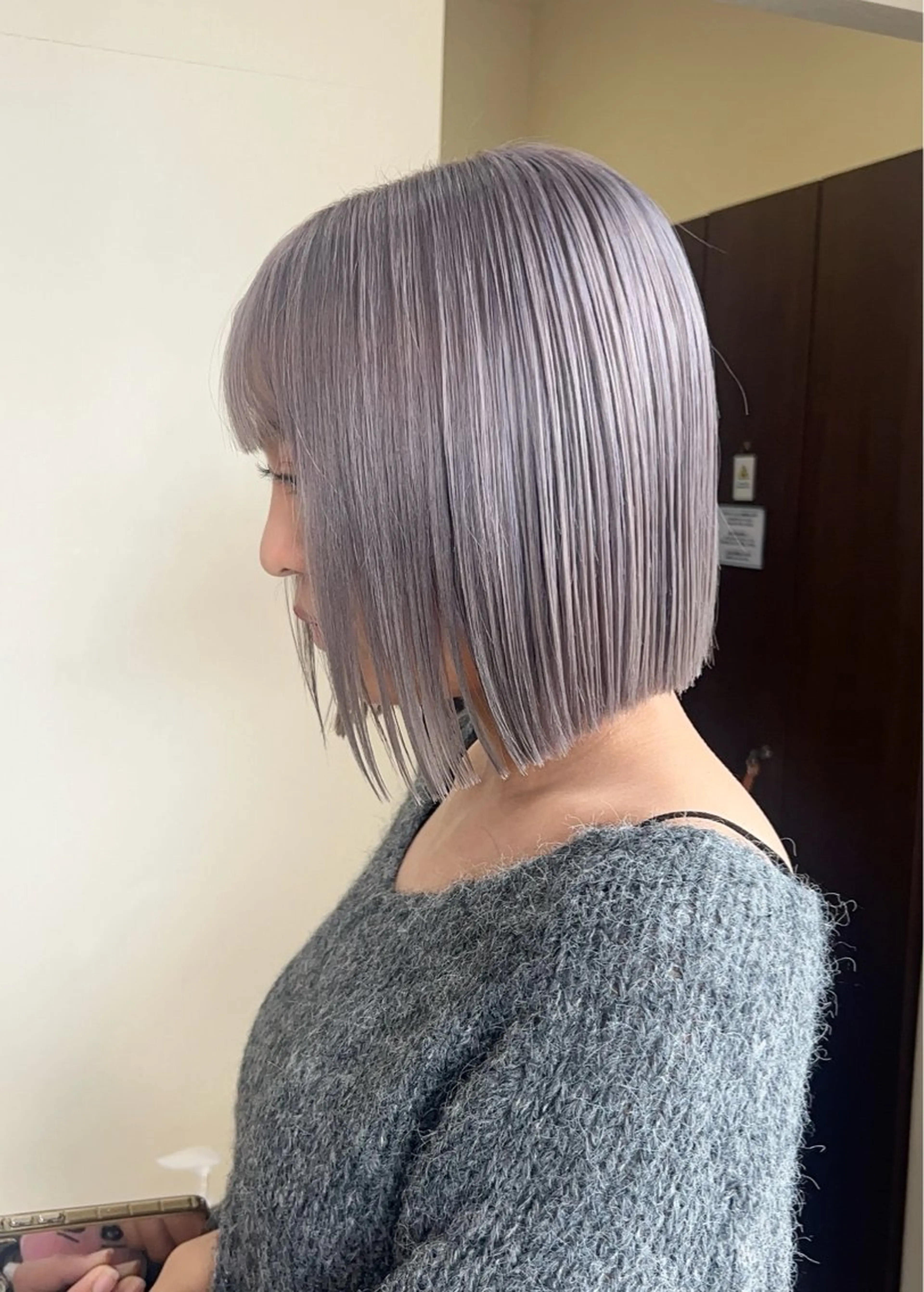ショート カラー 譜久島 かりんのヘアスタイル