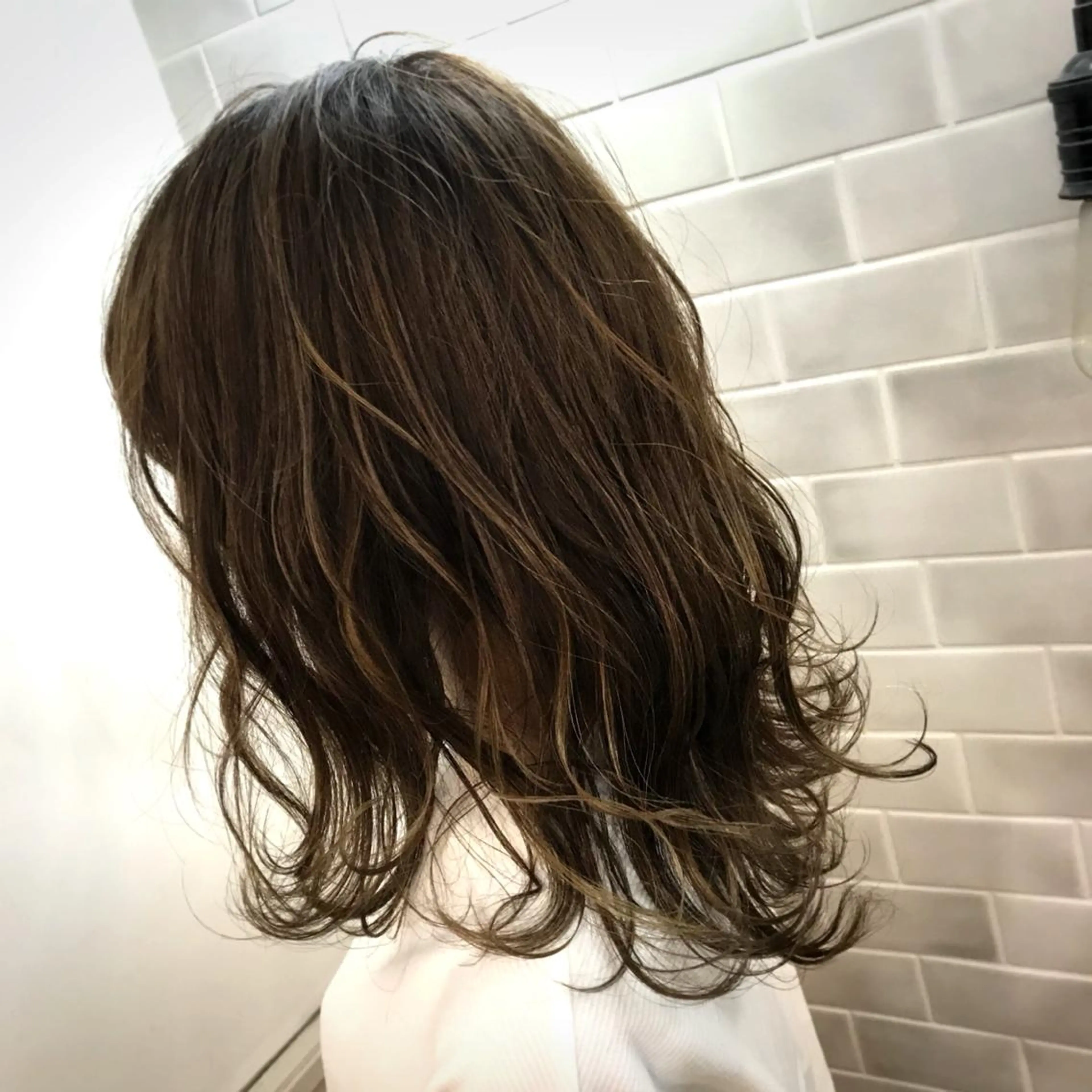 ミディアム 木下 旬起のヘアスタイル