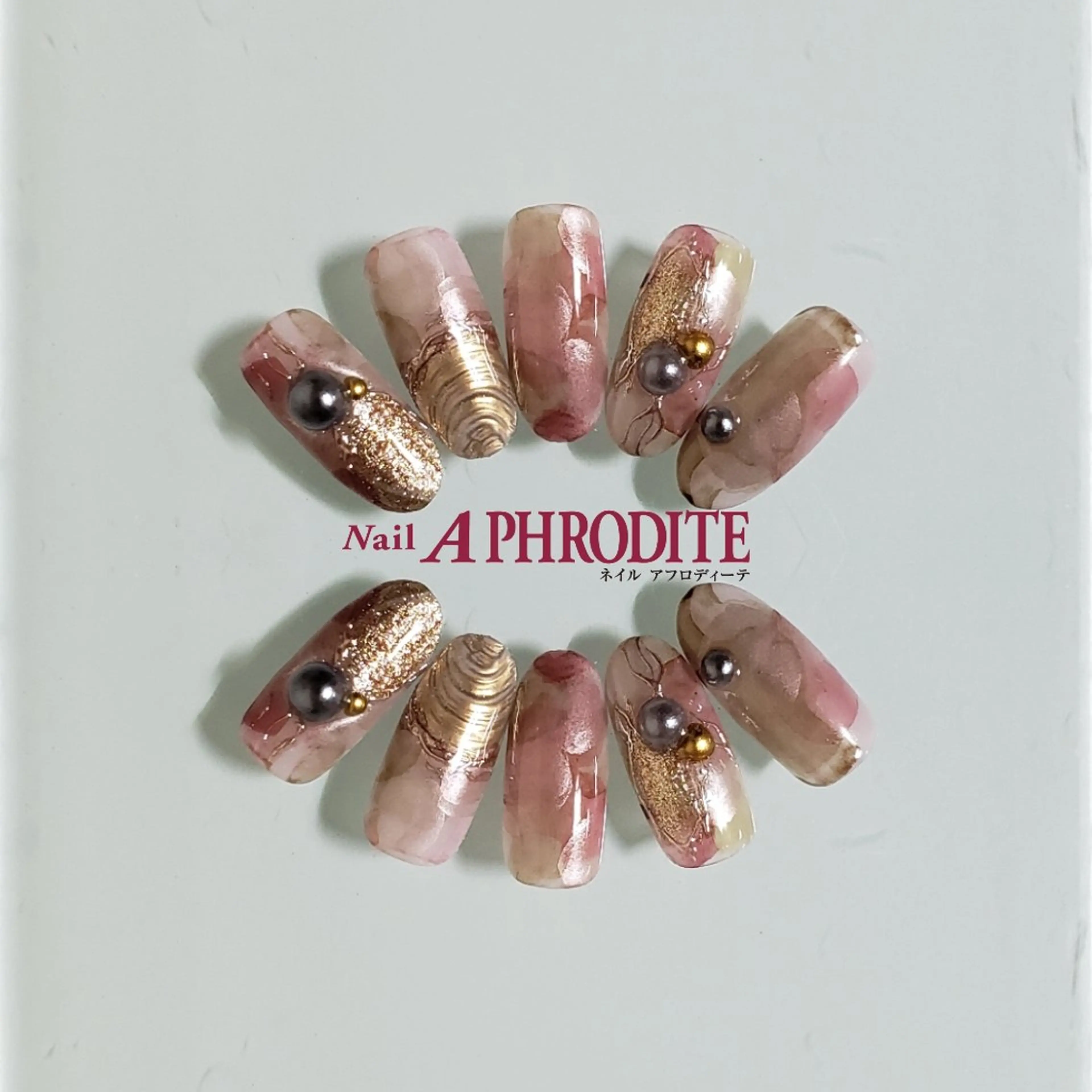 ネイル ジェルネイル ニュアンスネイル スカルプネイル ソフトジェル ネイルチップ Nail  Aphroditeのネイルデザイン