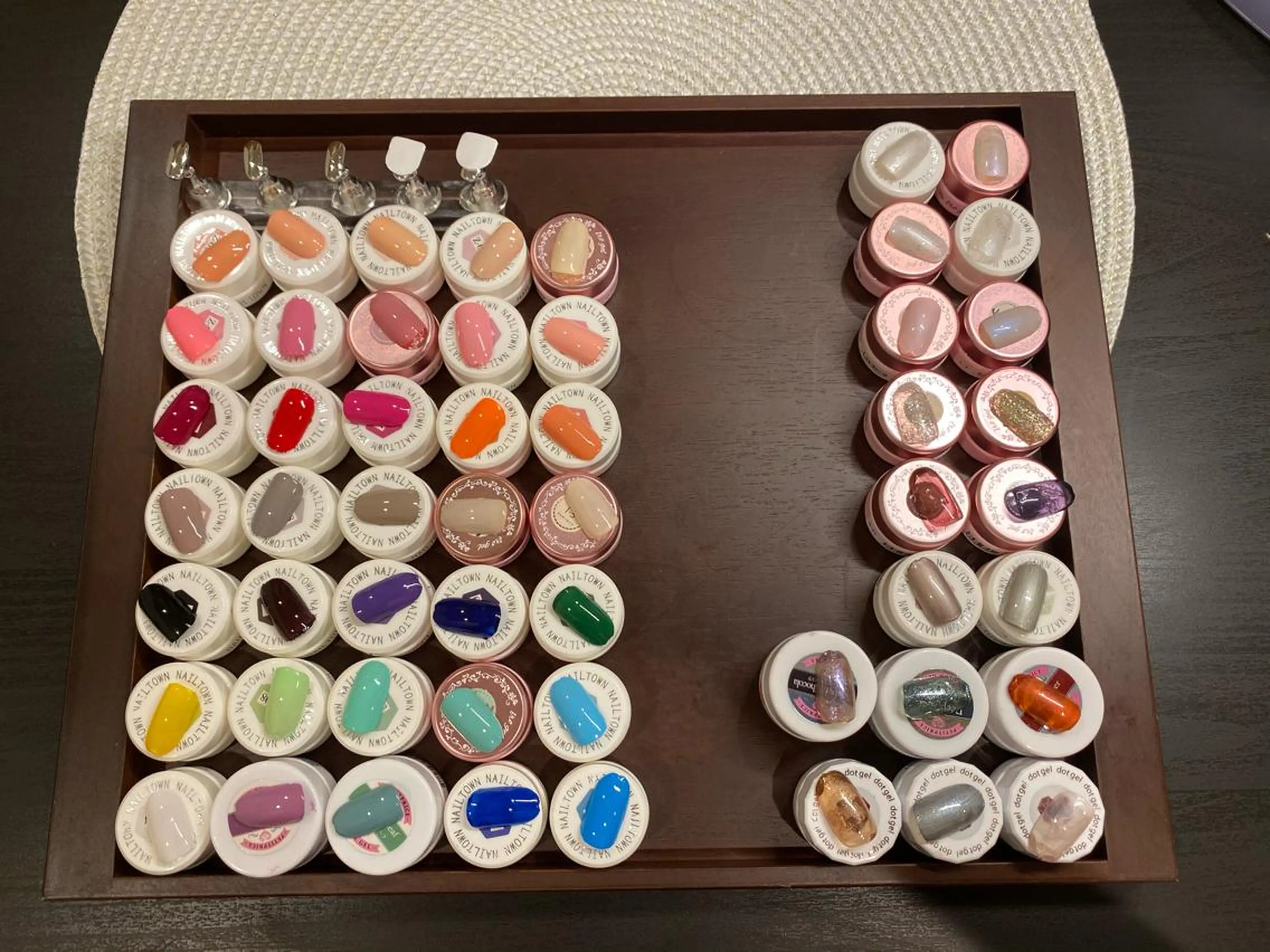 ネイル フレンチネイル ラメ(グリッター) ラメグラデーション ワンカラーネイル シンプルネイル Bethlee nailsのネイルデザイン