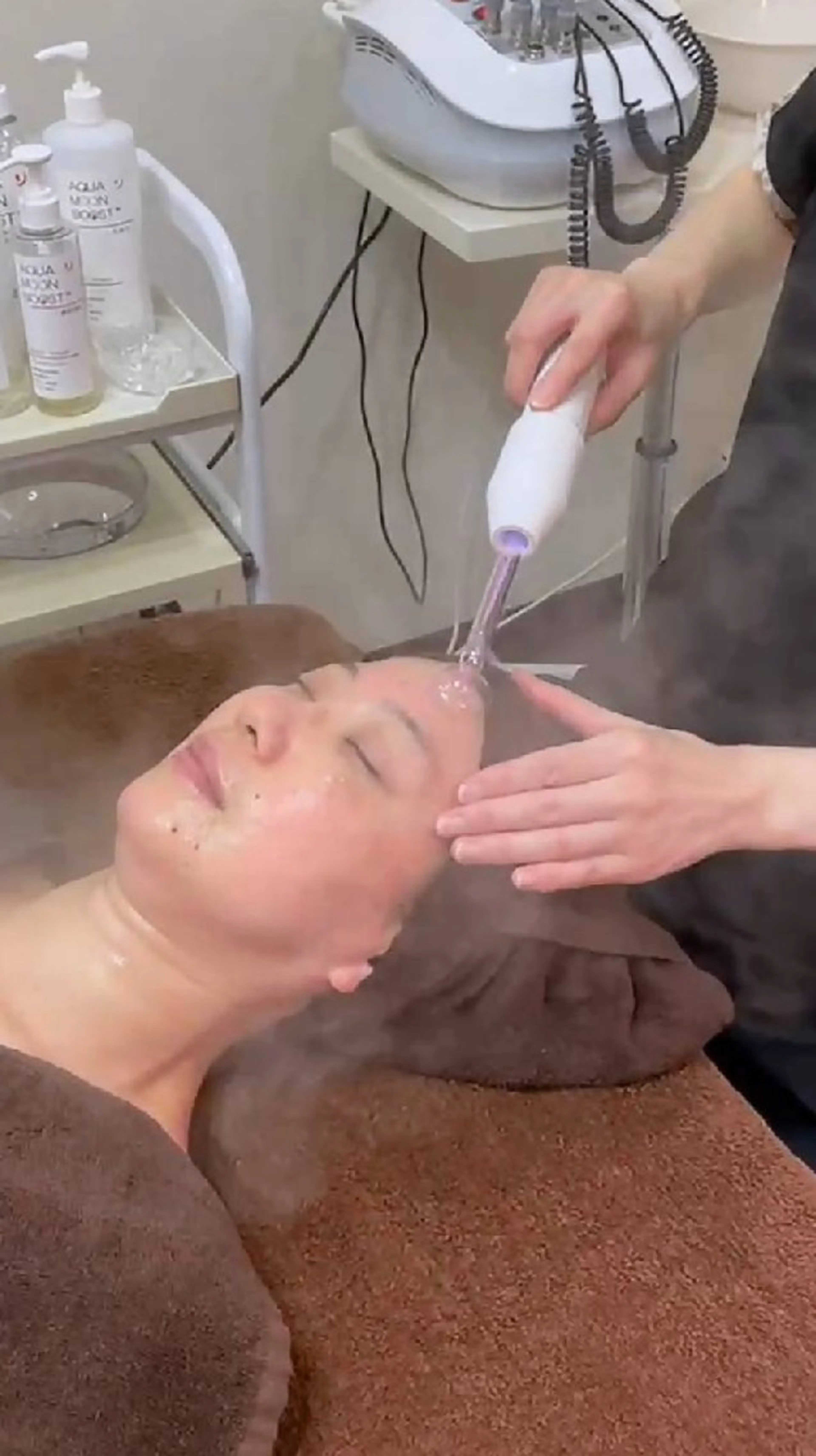 【オプション🚩】ニキビに徹底的アタック⤴️【ニキビクリア】各コース(顔/背中/二の腕)* ニキビ✨ニキビ跡✨色素沈着✨の写真