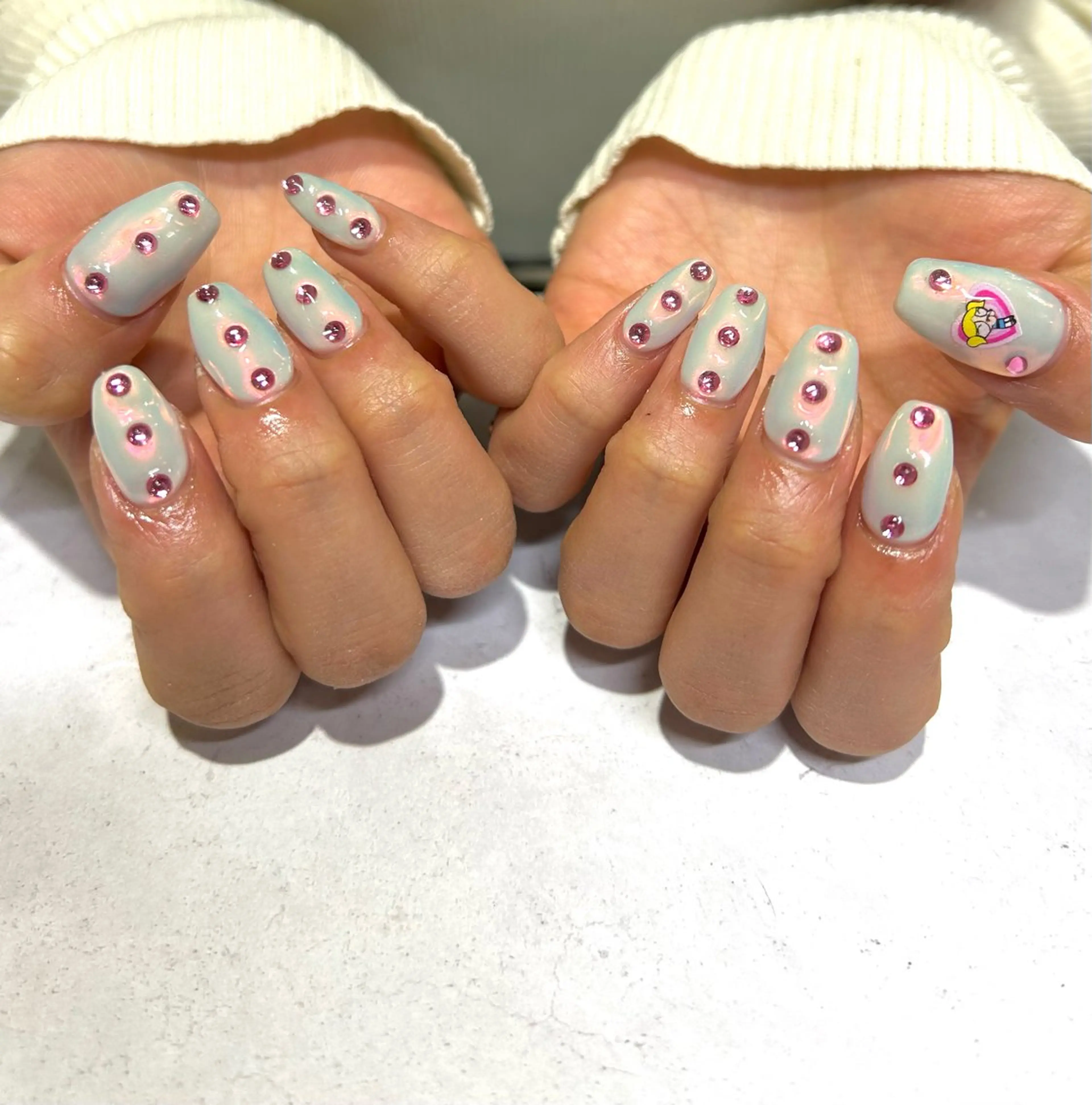 ネイル オーロラネイル ハンドネイル 福田 麻耶のネイルデザイン