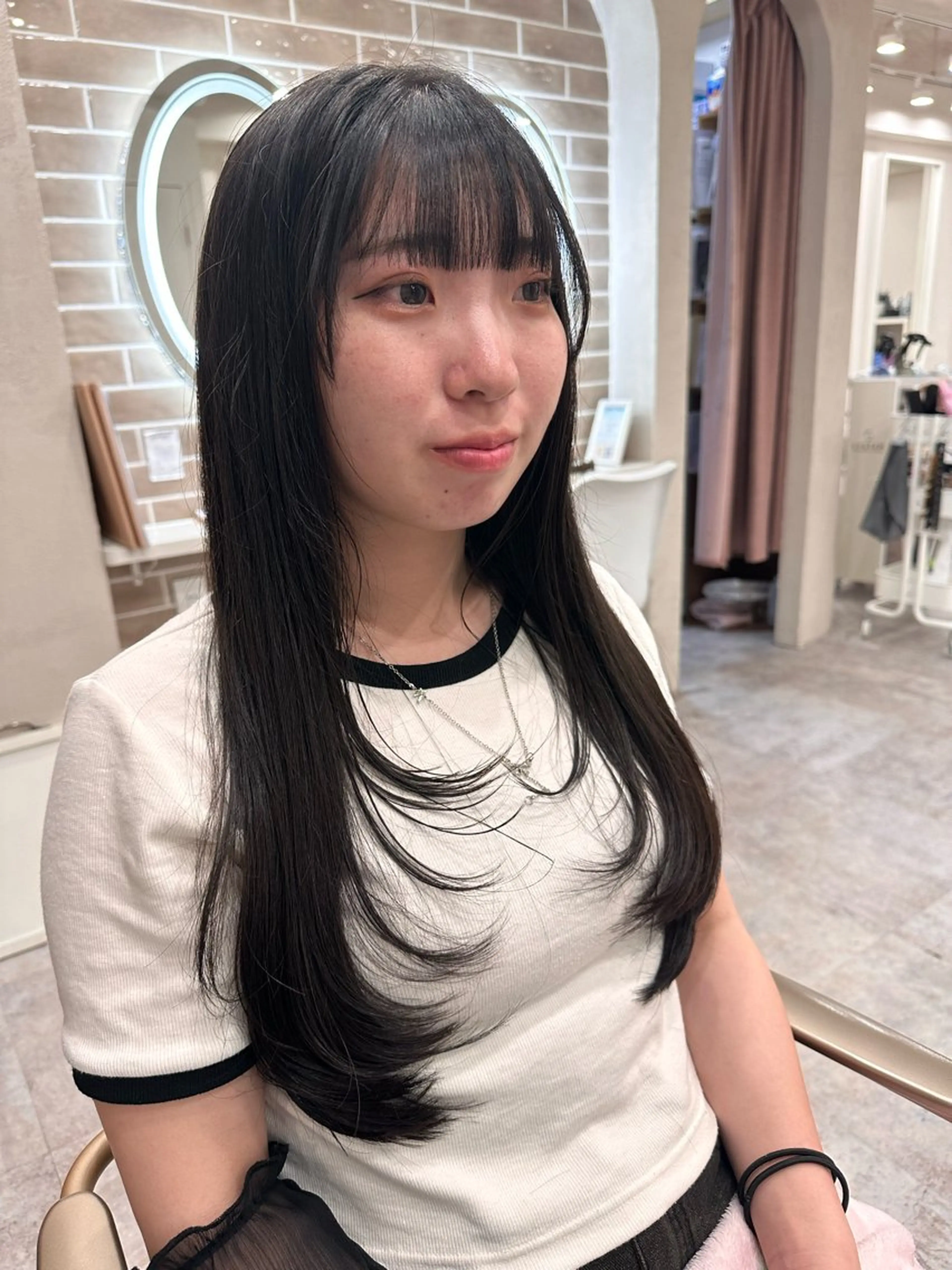 ロング ボブ、レイヤー、 ハイトーン、古淵のヘアスタイル