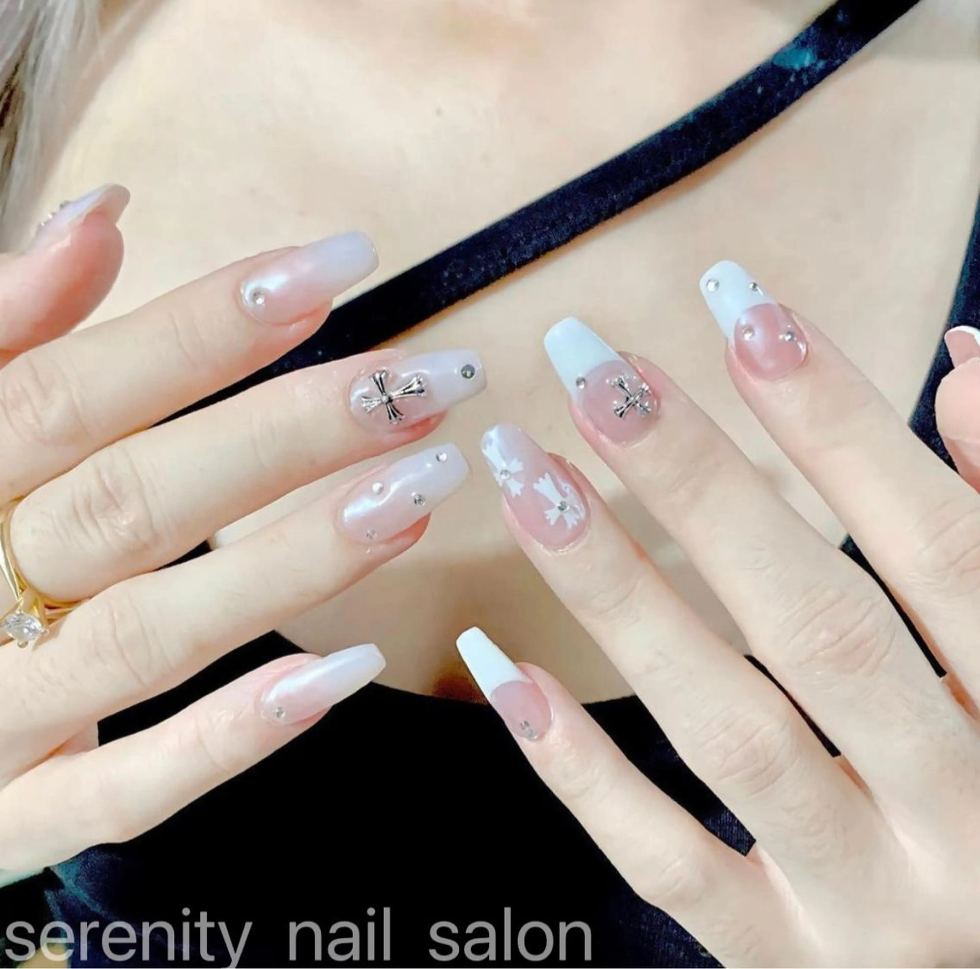 ネイル ハンドネイル ハンドケア ✨Serenity Nail salonのネイルデザイン