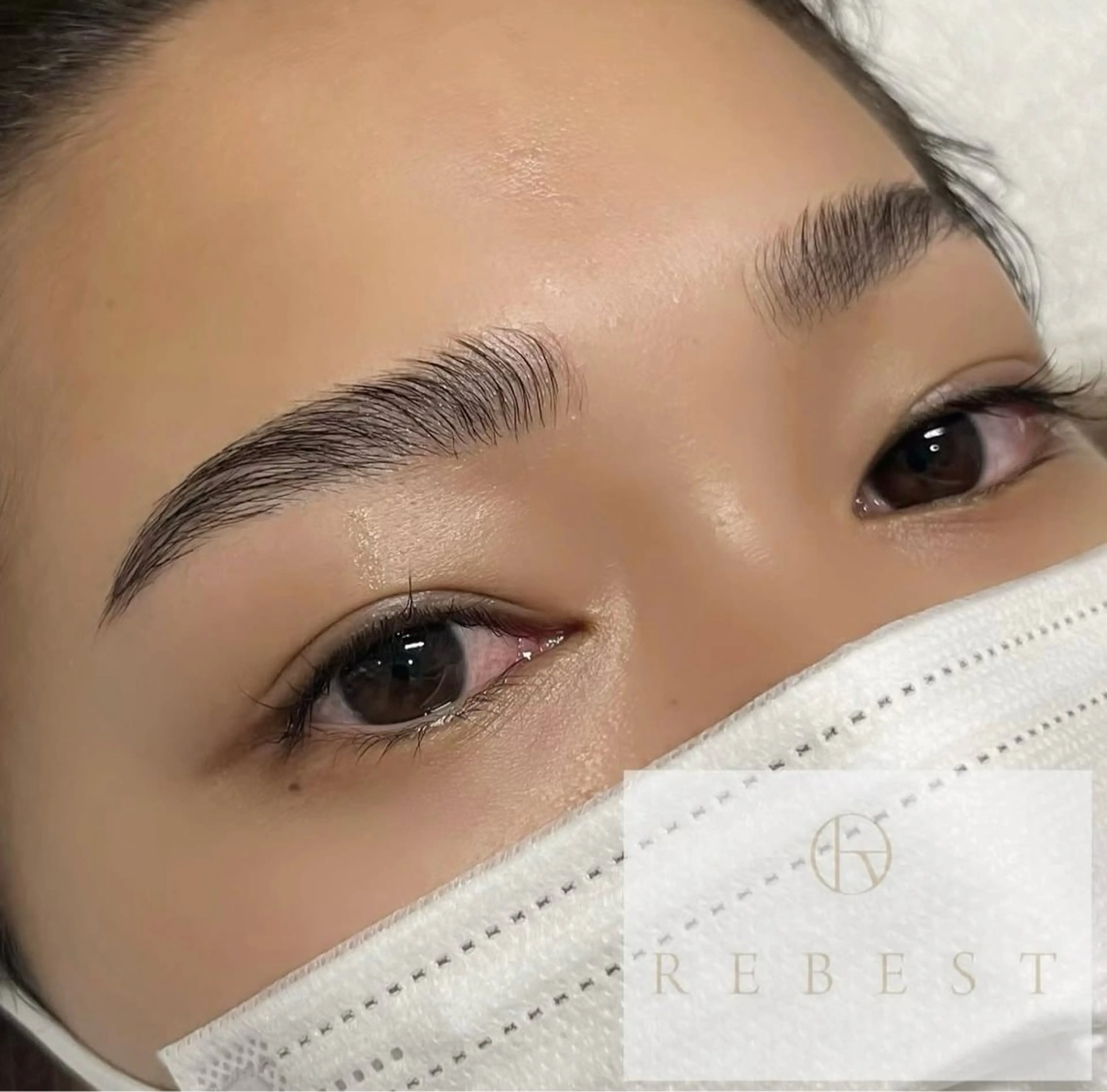 アイブロウ ワックス脱毛 眉カット REBEST Yuriのマツエク・マツパデザイン