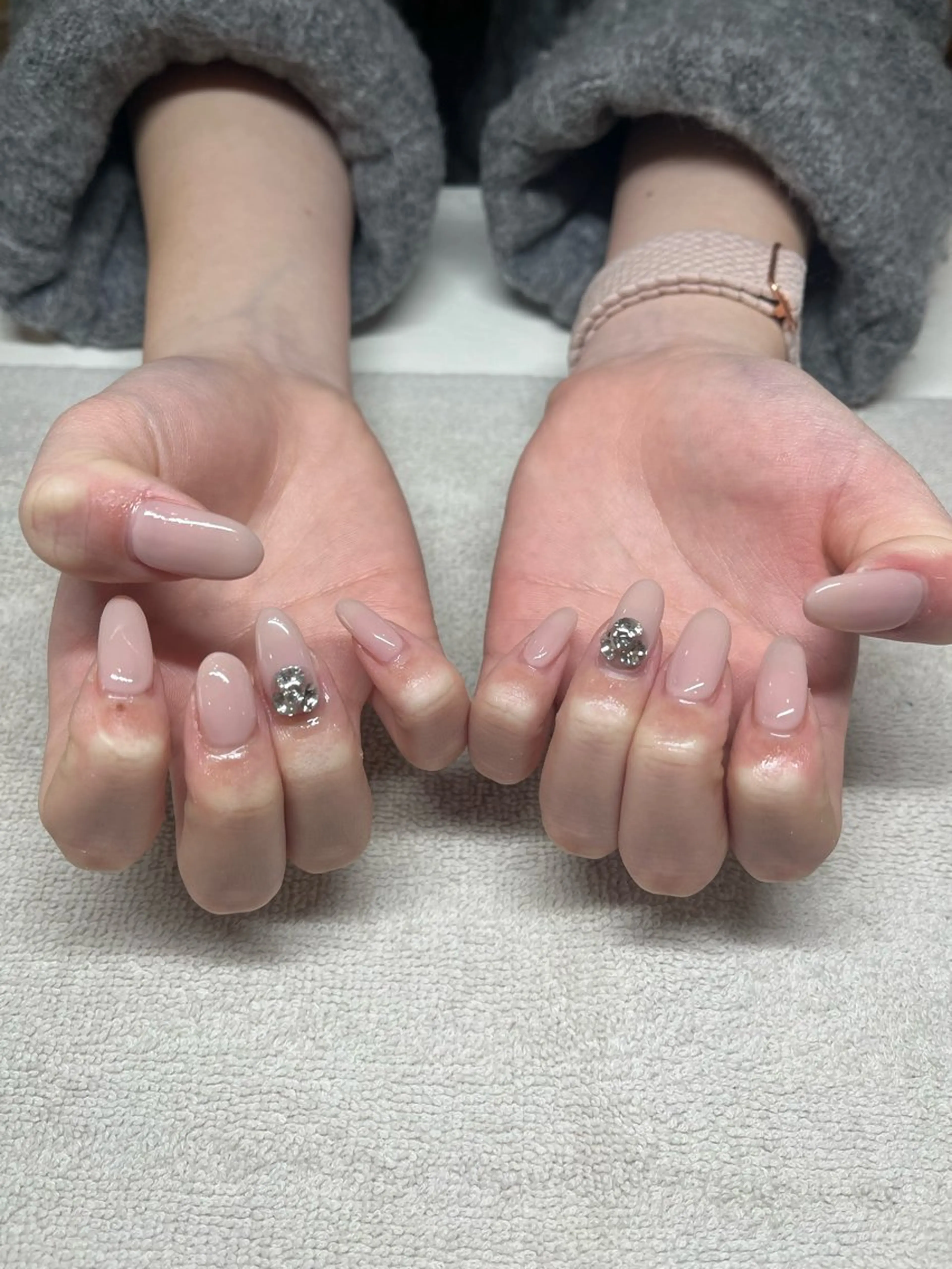 ネイル ストーンネイル 長田 千里のネイルデザイン