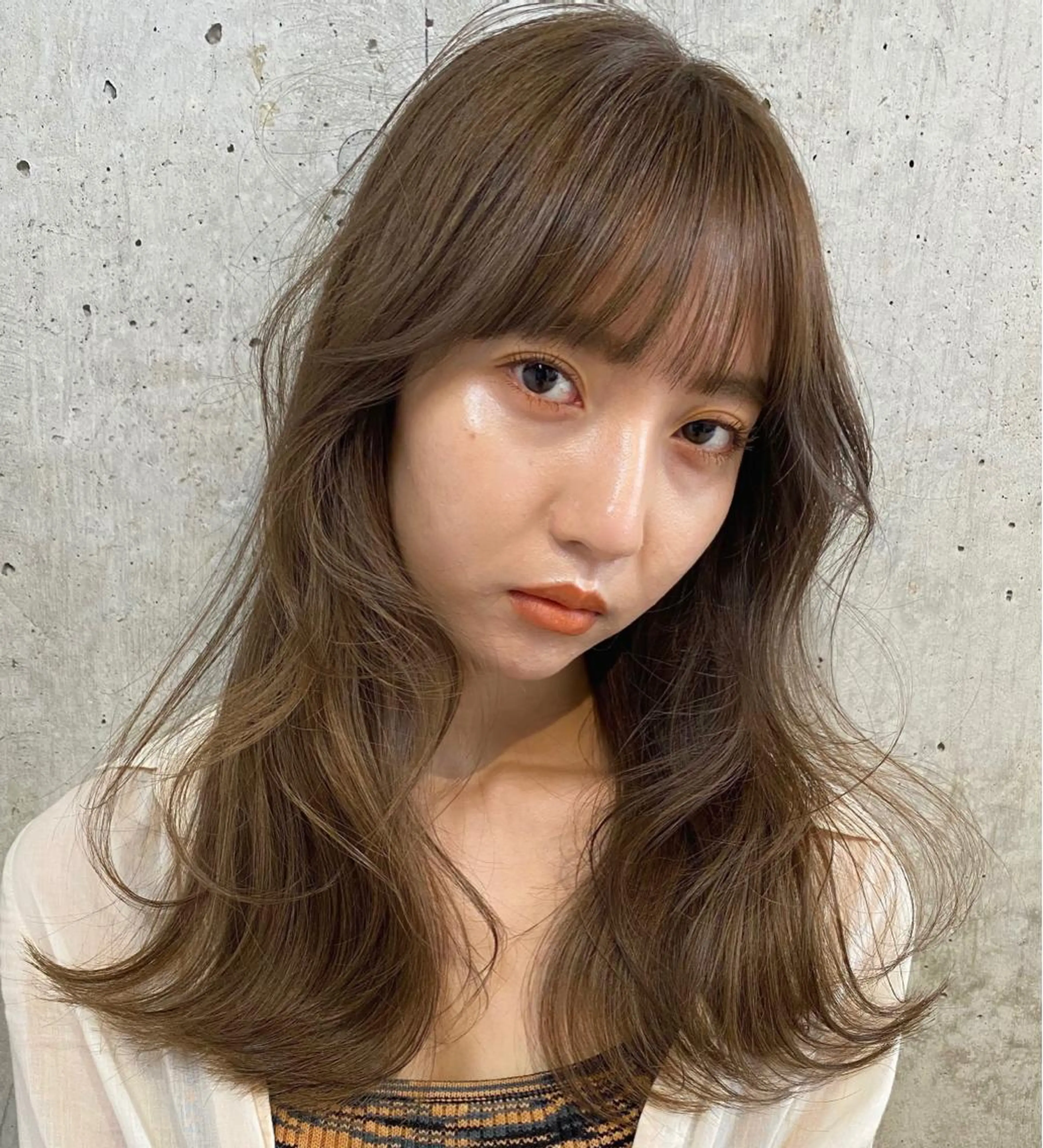 ロング カラー ベージュカラー 透明感カラー グレージュ レイヤーカット Pia ツボイ ケイタのヘアスタイル