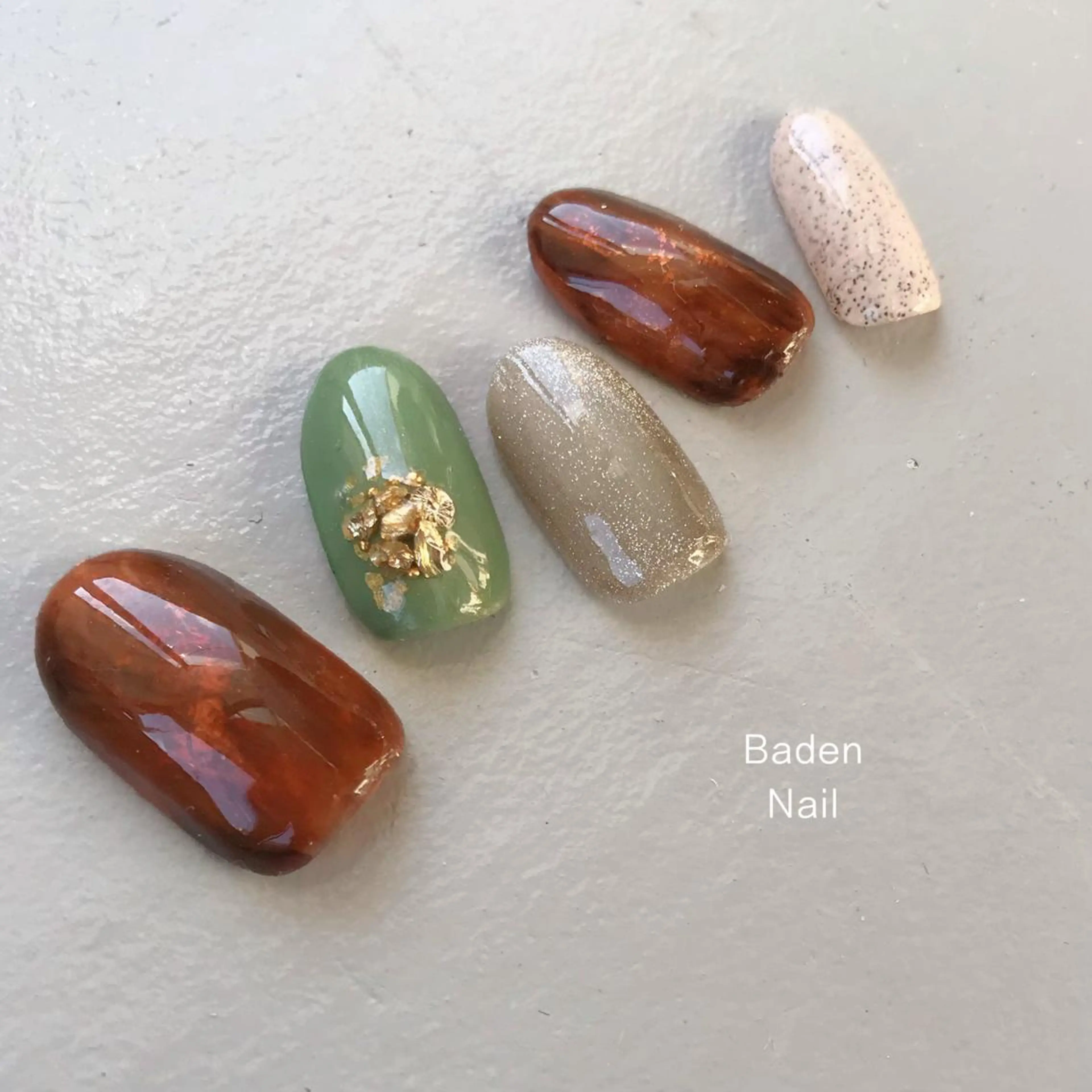 ネイル ハンドネイル Baden Nail ﾊﾞ-ﾃﾞﾝ ﾈｲﾙのネイルデザイン