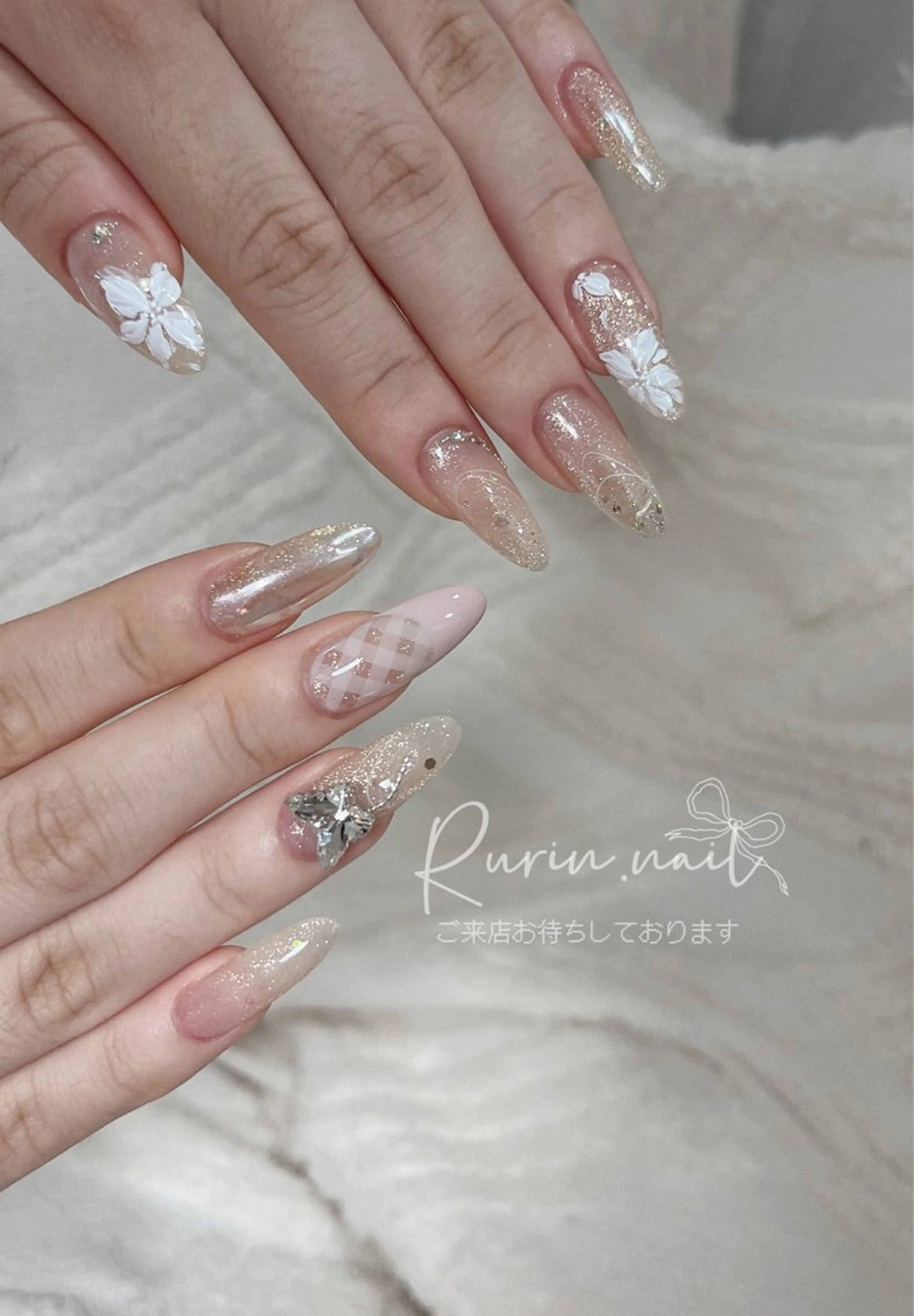 チップ長さ出し🌸持ち込みデザインやり放題、豪華無制限パーツつけ放題¥16800の写真