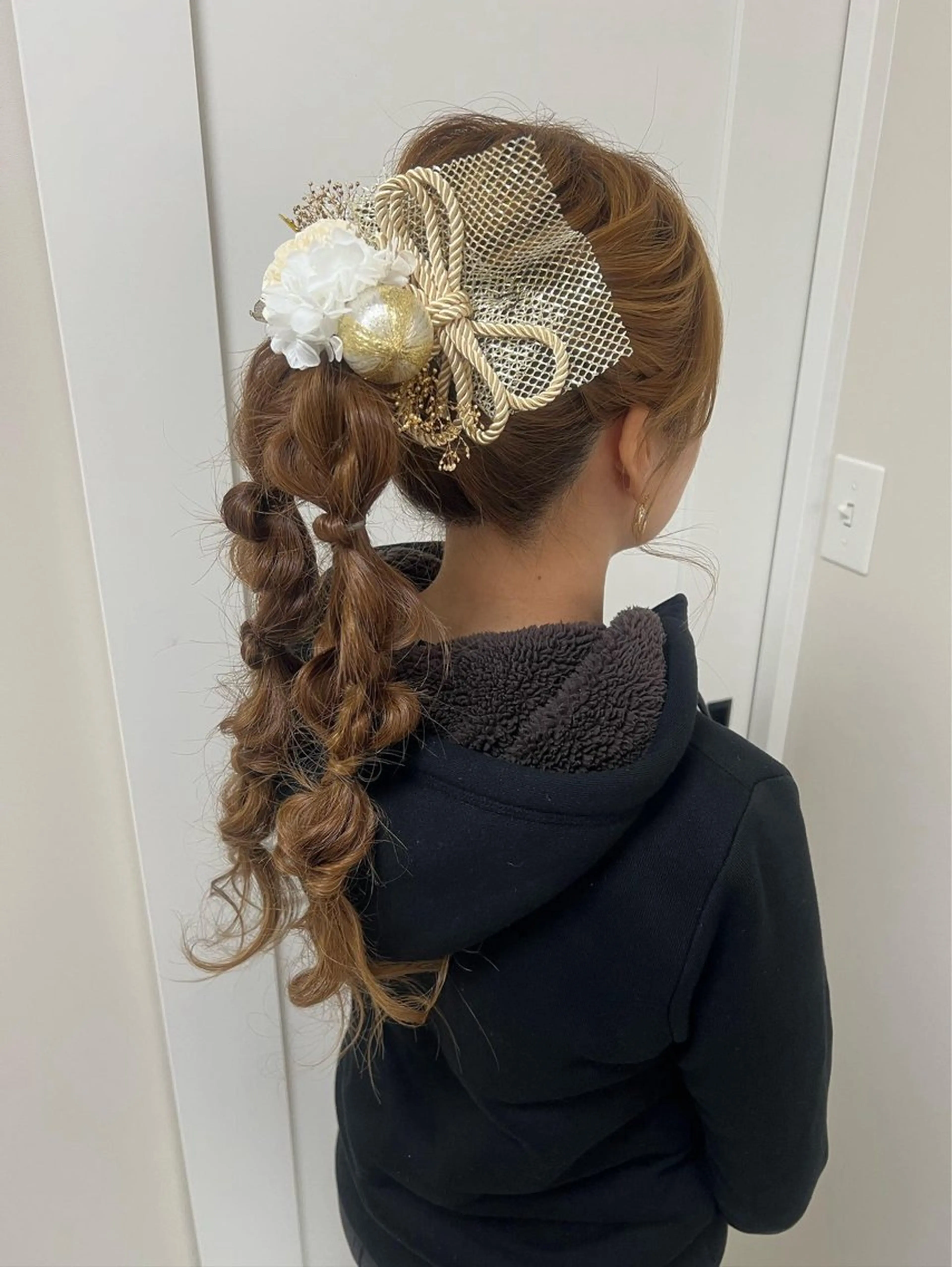 ヘアアレンジ 卒業式のヘアスタイル ヘアセット プライベートサロン レアのマツエク・マツパデザイン