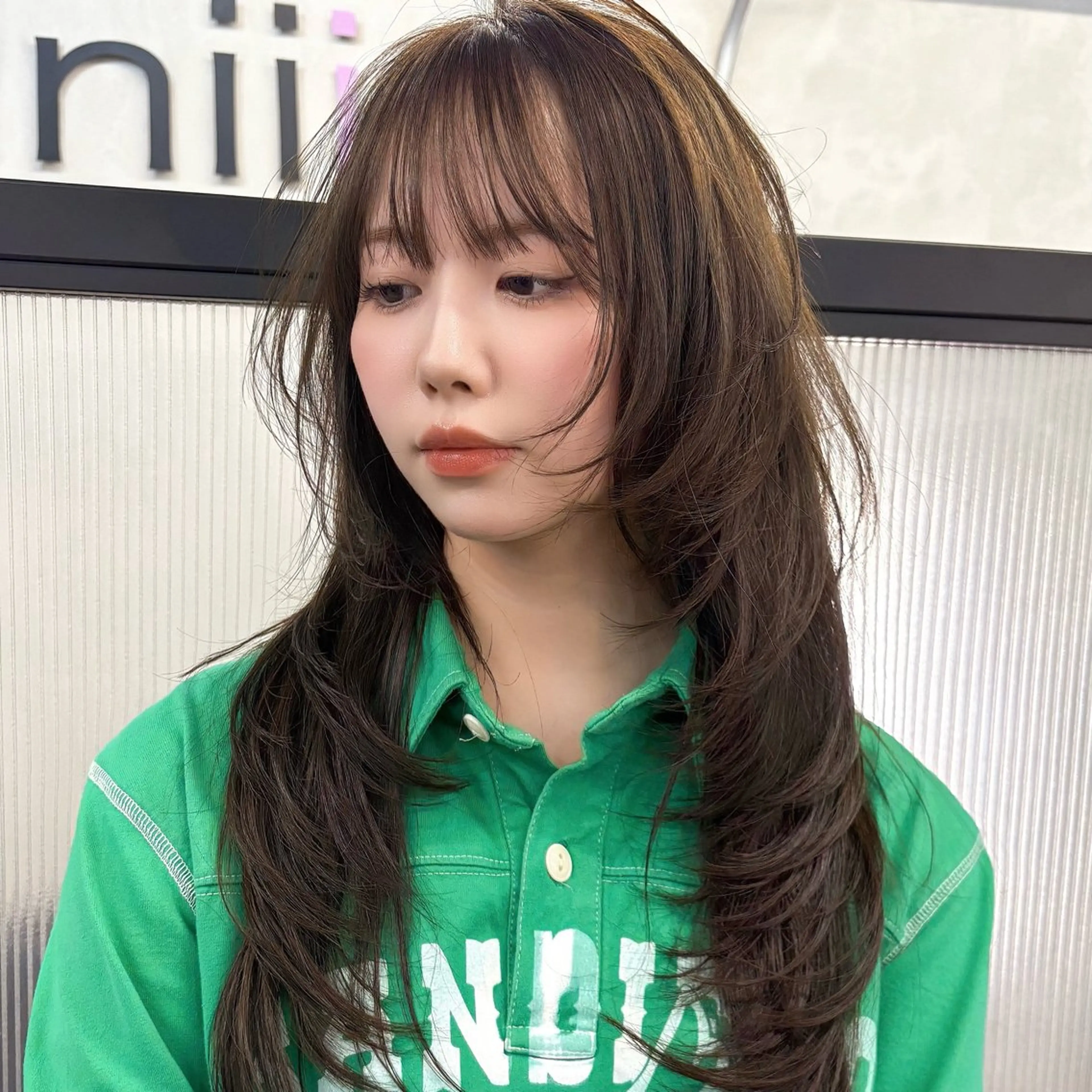 ロング カラー カット ヘアカラー トリートメント 岩田 健斗のヘアスタイル