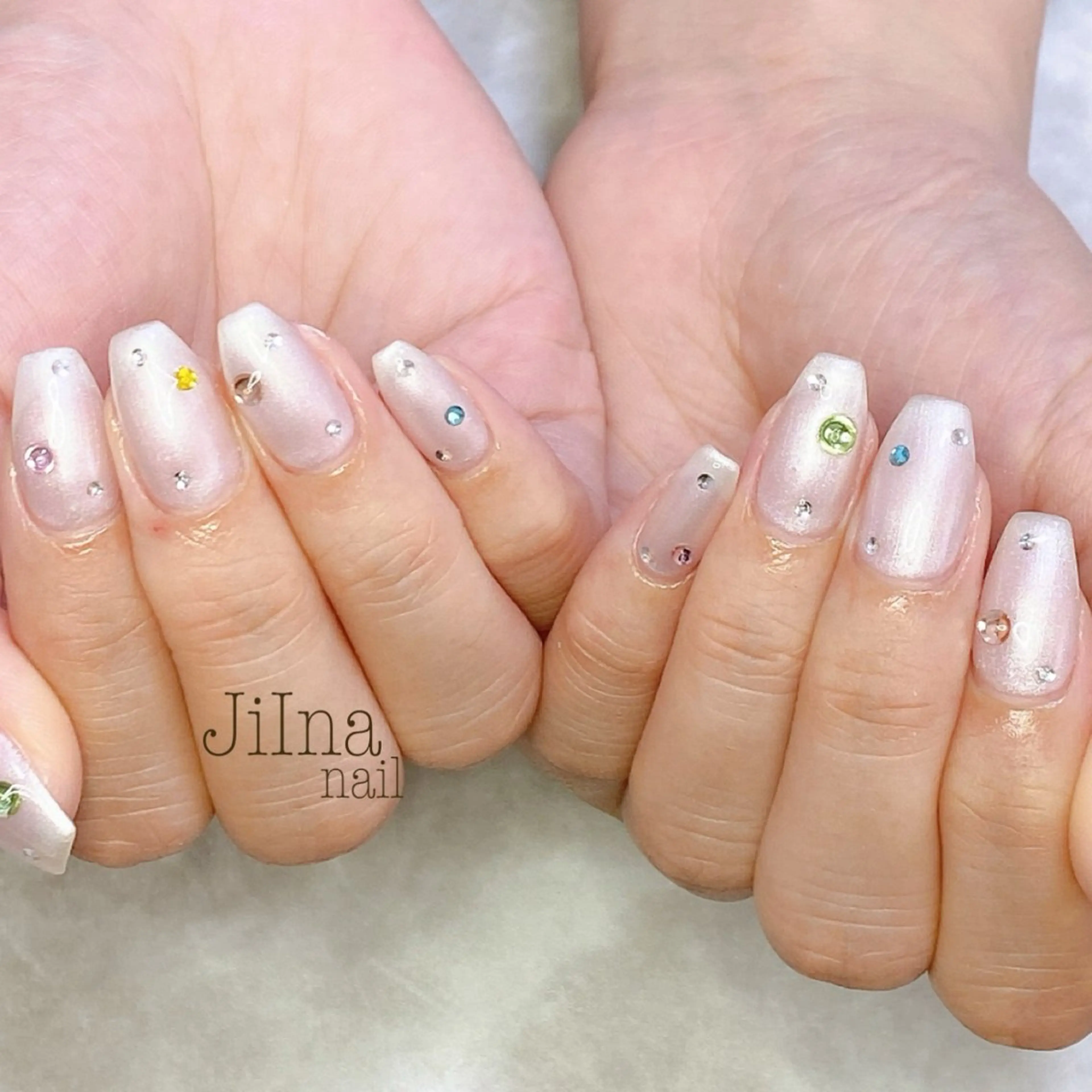 ネイル 持ち込み JiIna nailのネイルデザイン