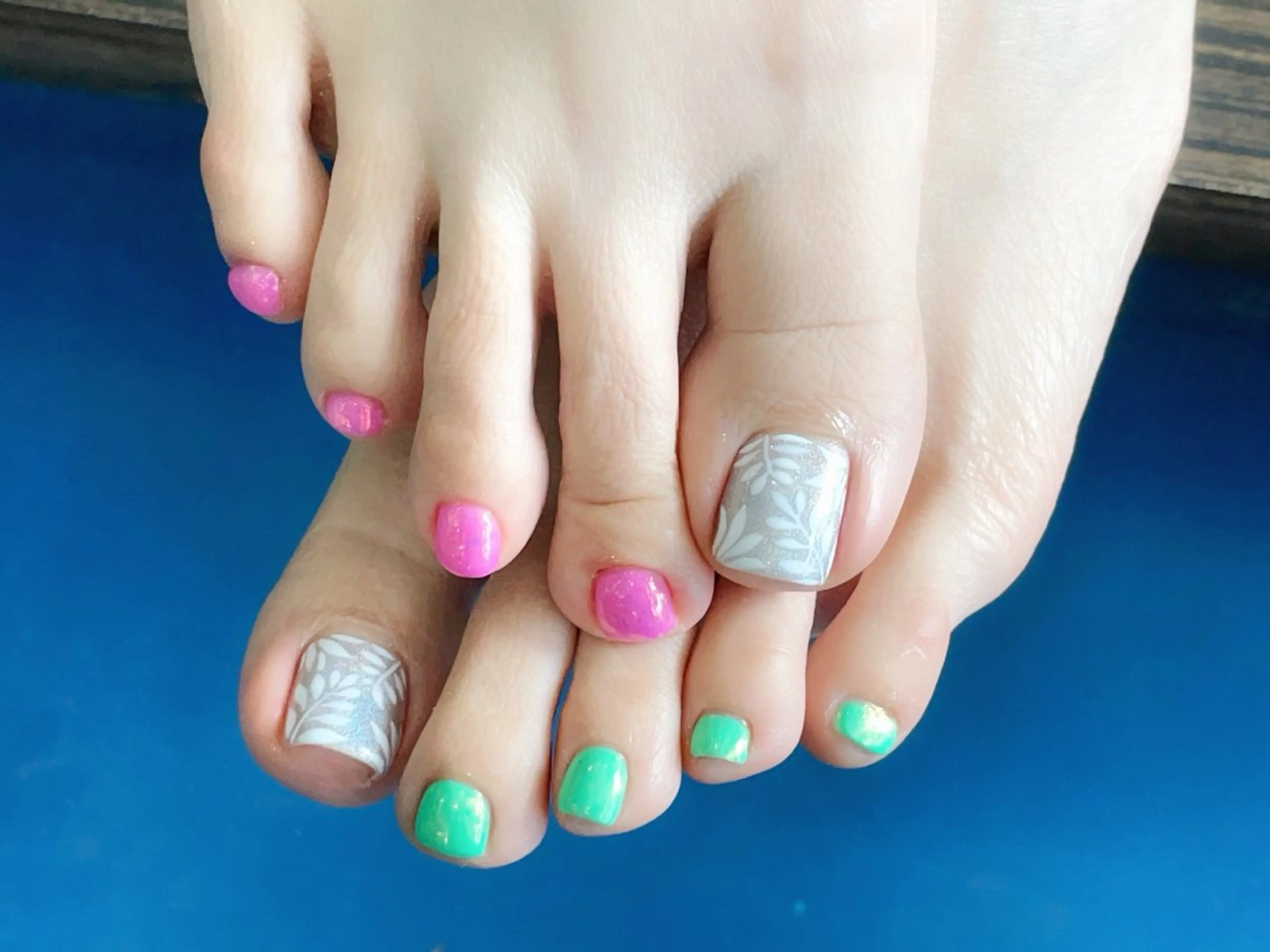 ネイル フットネイル ハンドネイル フットネイル Söpö nail Nozomiのネイルデザイン