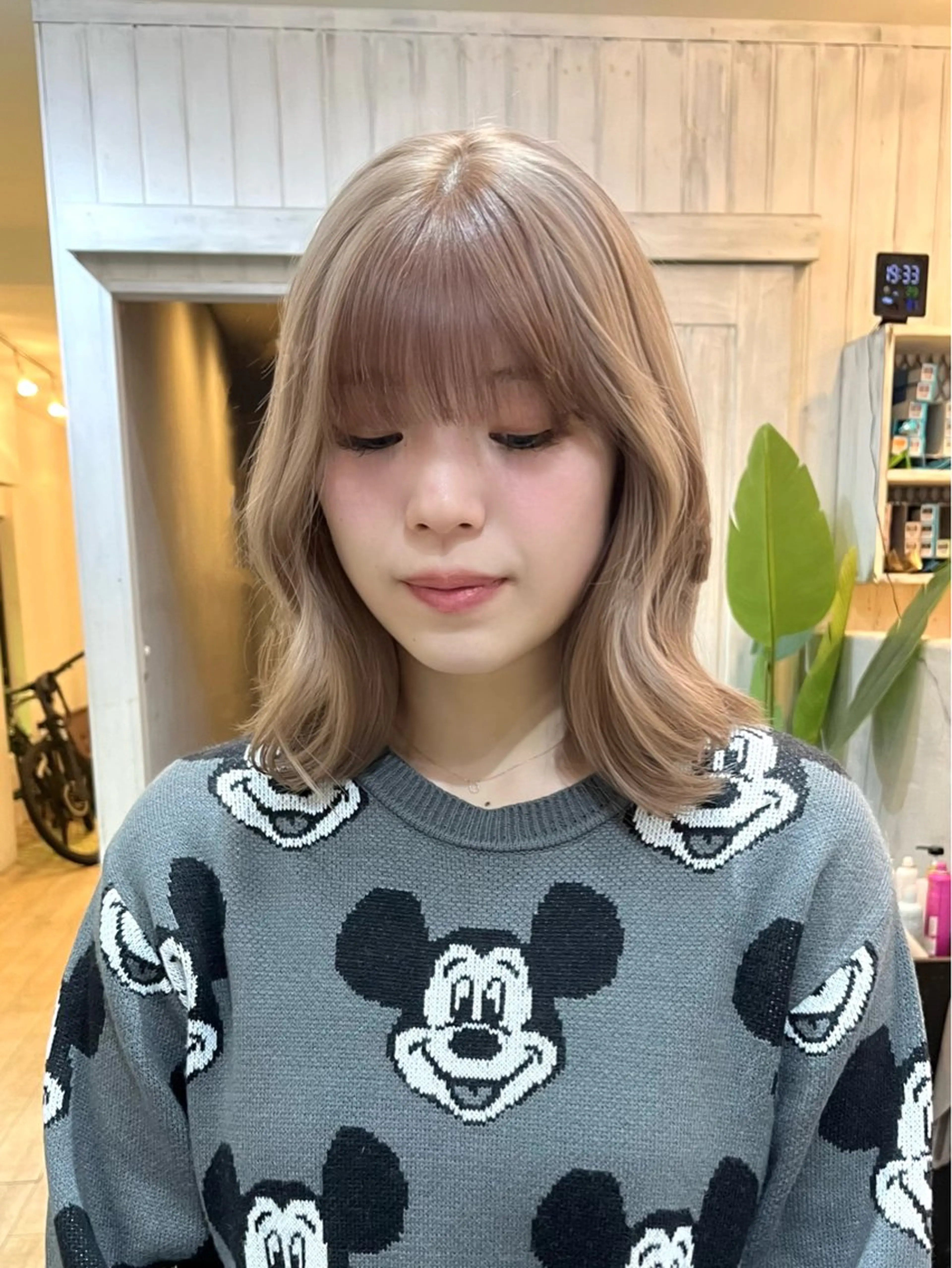 ミディアム 顔まわりレイヤー 顔周りカット 髪質改善 ヨシンモリ 韓国風ヘア 髪のお医者さん南船場 ARCHEゆうまのヘアスタイル