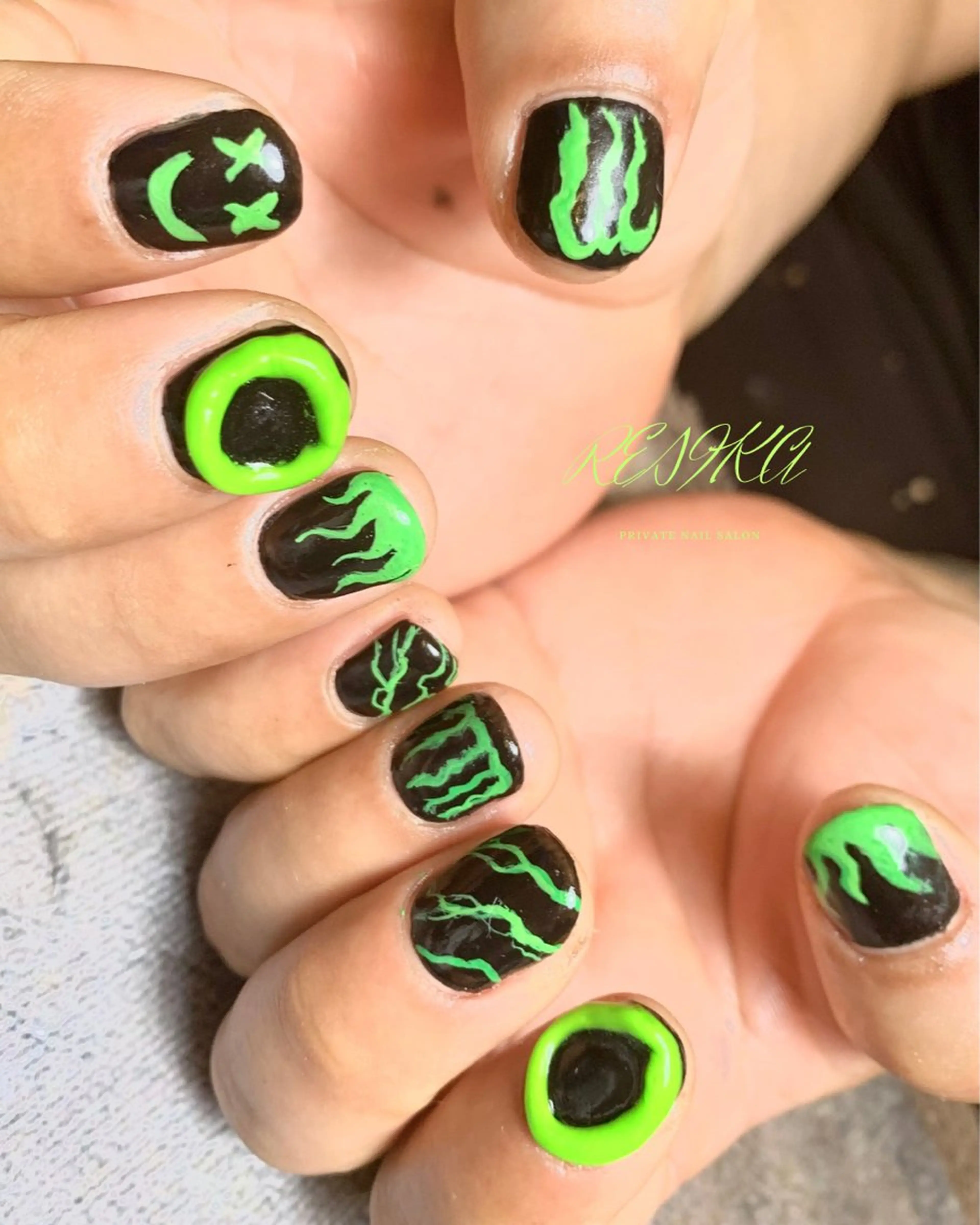 ネイル グリーン m mのネイルデザイン