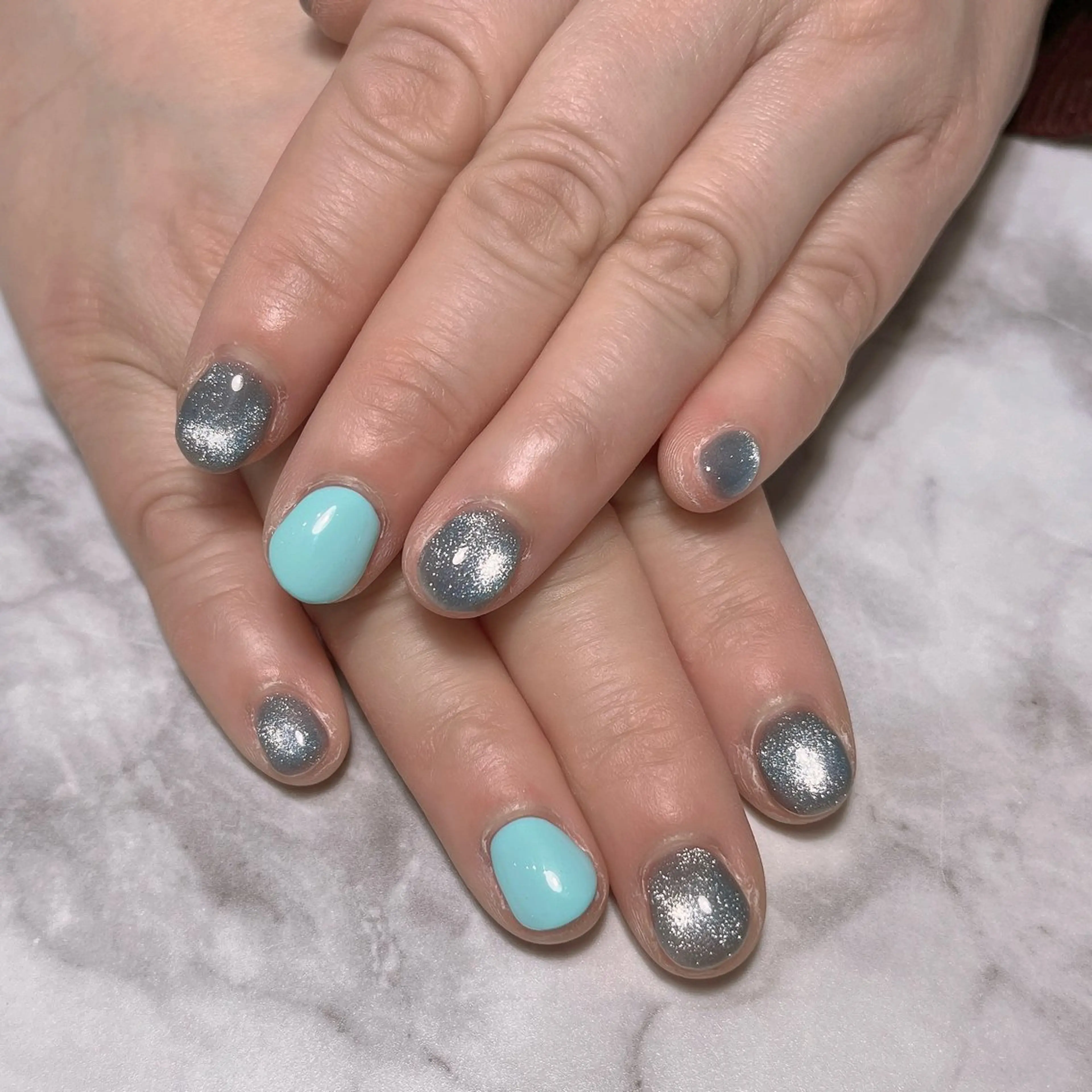 ネイル マグネットネイル 十色 Saoriのネイルデザイン