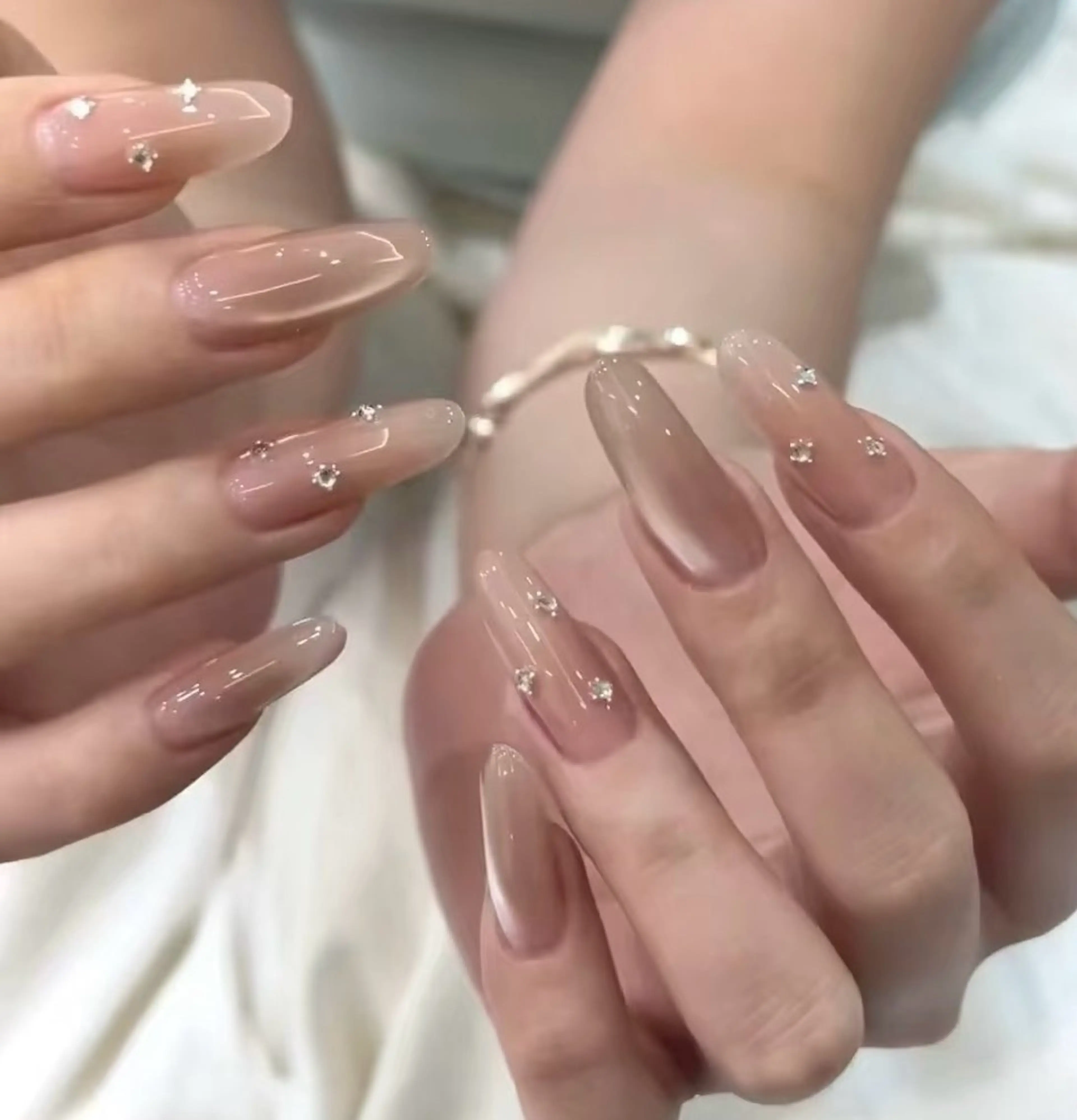 ネイル 高木 維麗絲のネイルデザイン