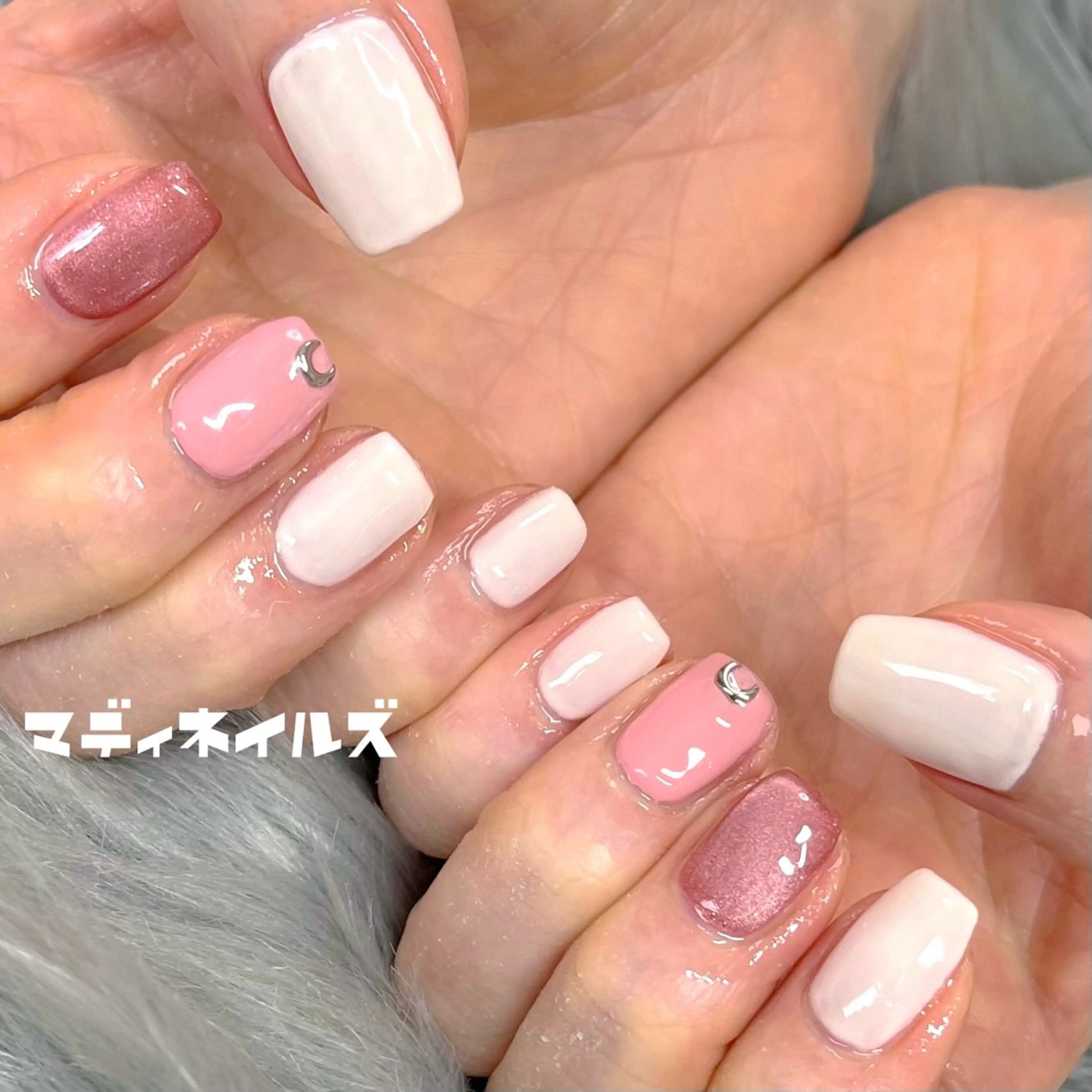 ネイル マグネットネイル ピンク MADDYNAILS ✴︎柏痛ネイルのネイルデザイン