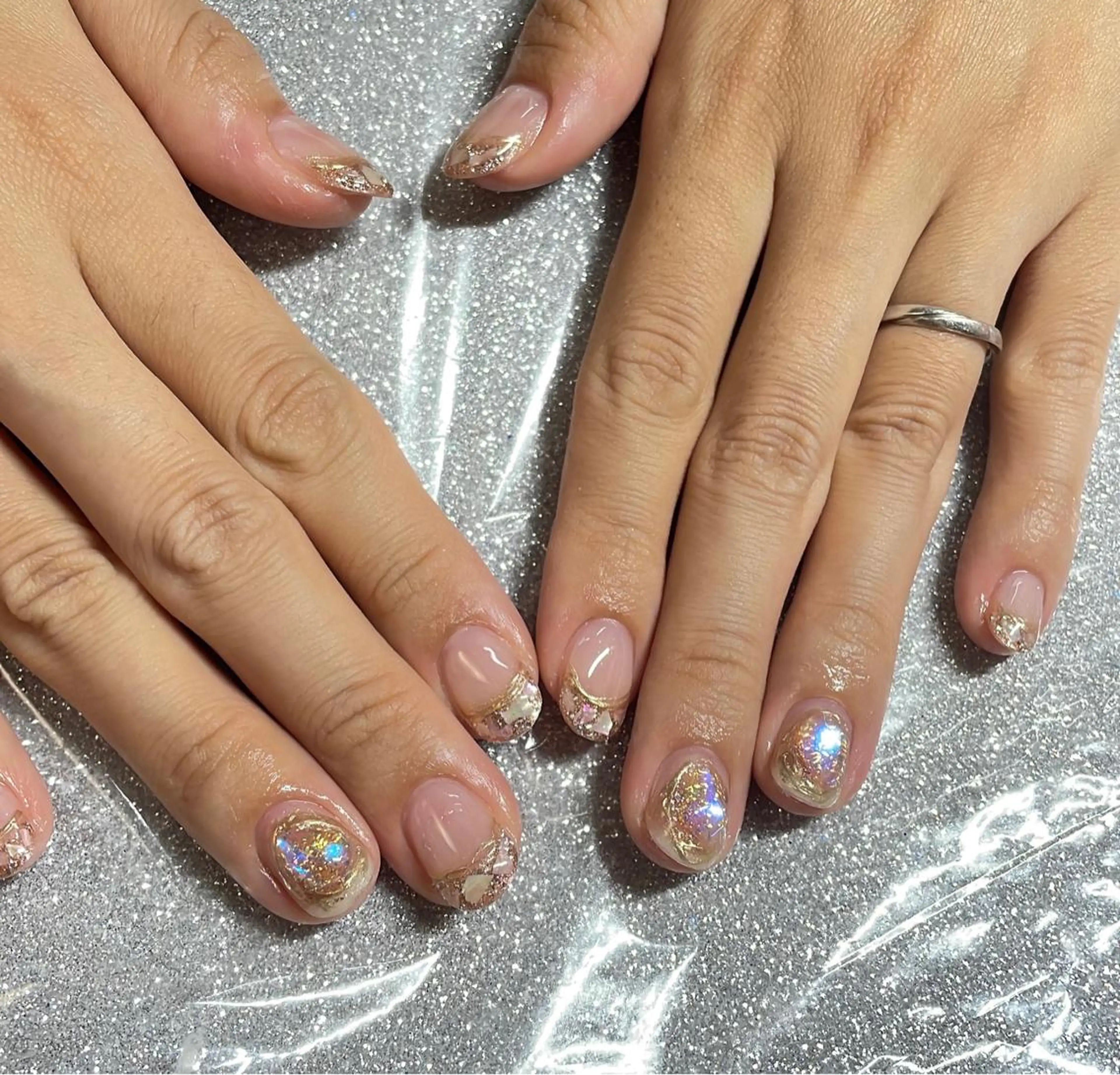 ネイル ハンドネイル VIERU 🌈🎀💖のネイルデザイン