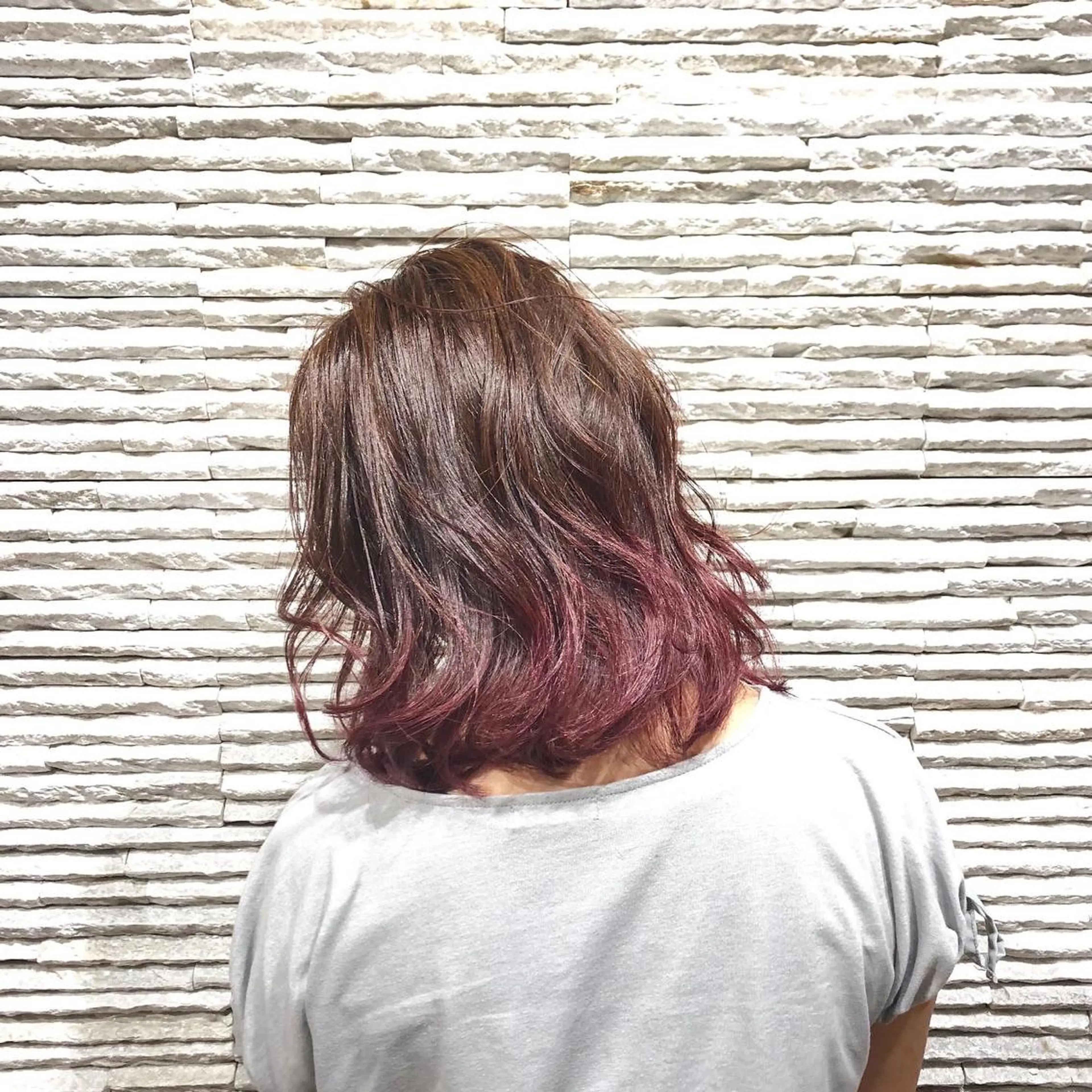 ショート カラー カット ヘアカラー メンズカット デザインカラーのヘアスタイル