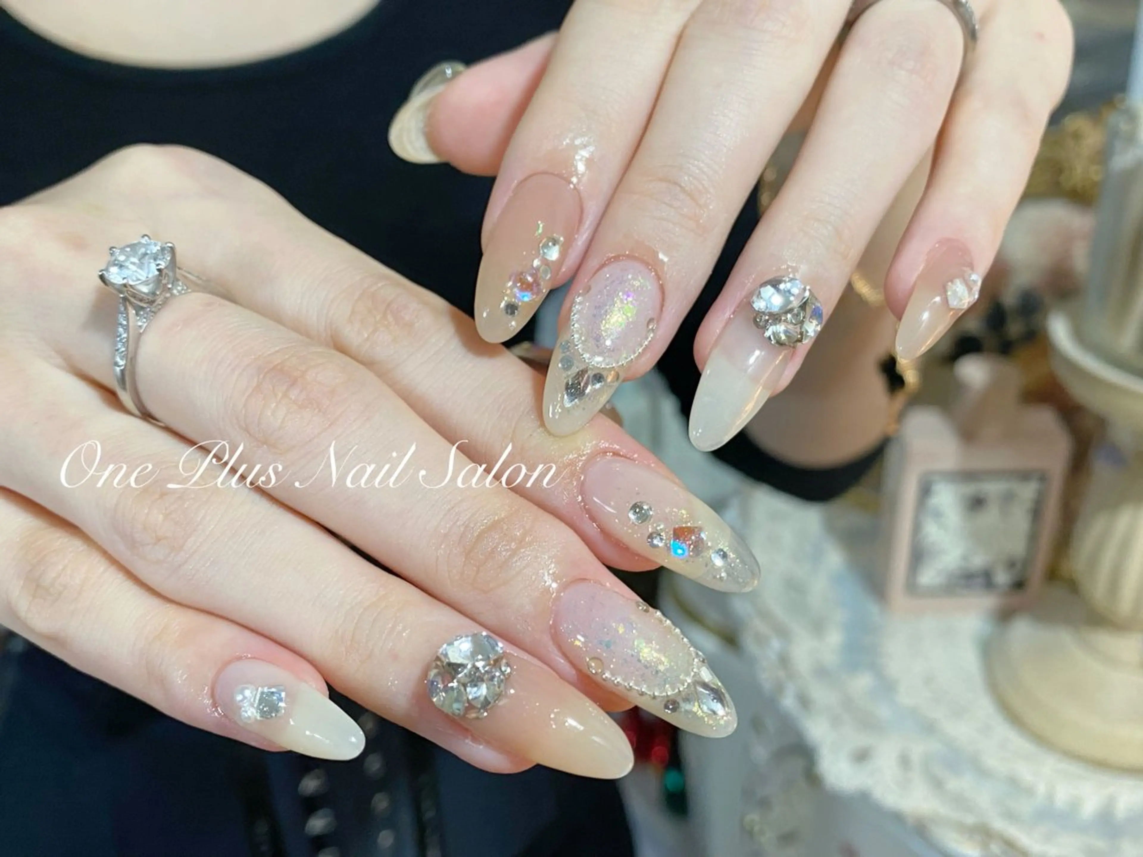 ネイル One Plus Nail Salonのネイルデザイン