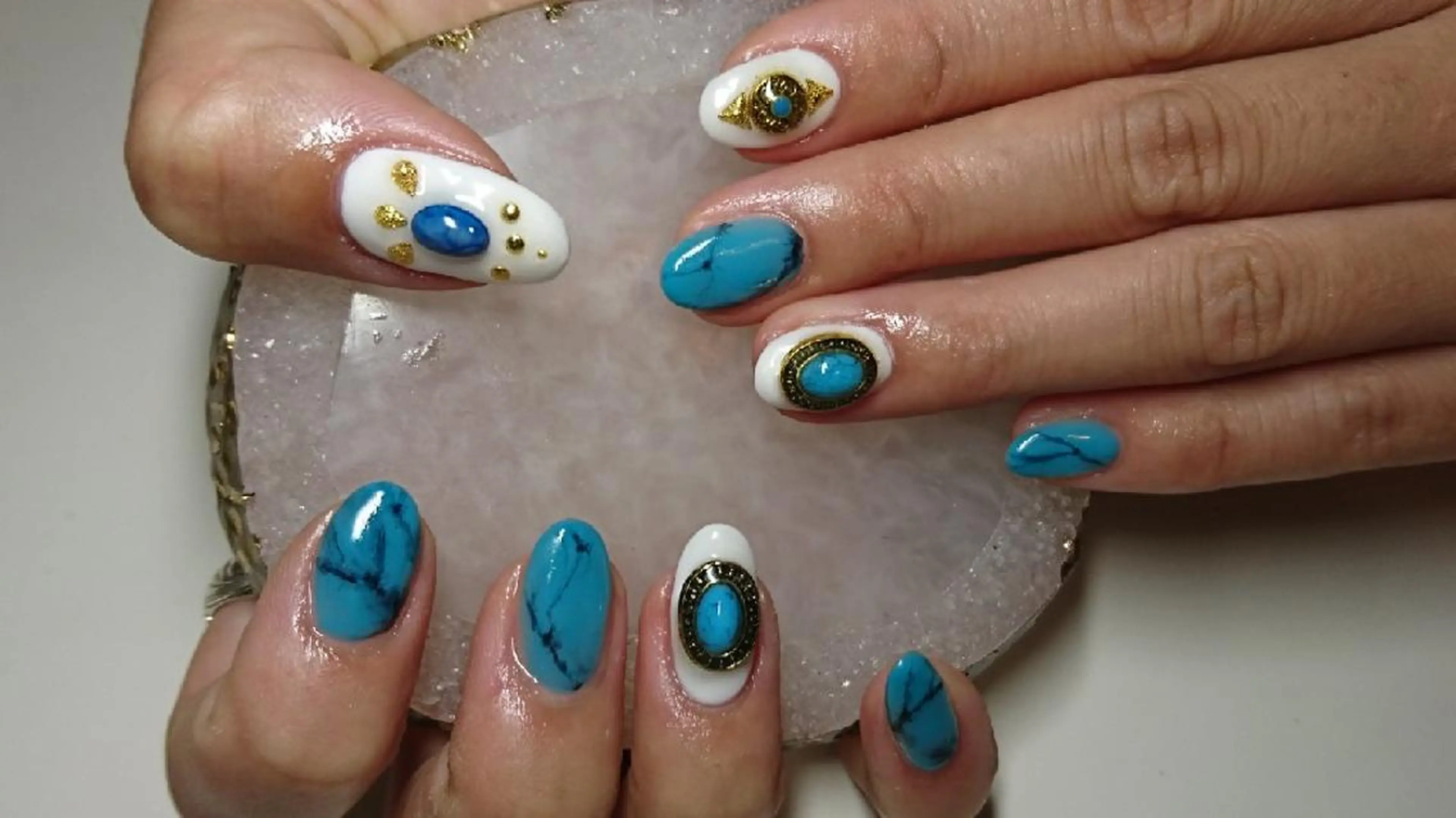 ネイル LAVISH nail salonのネイルデザイン