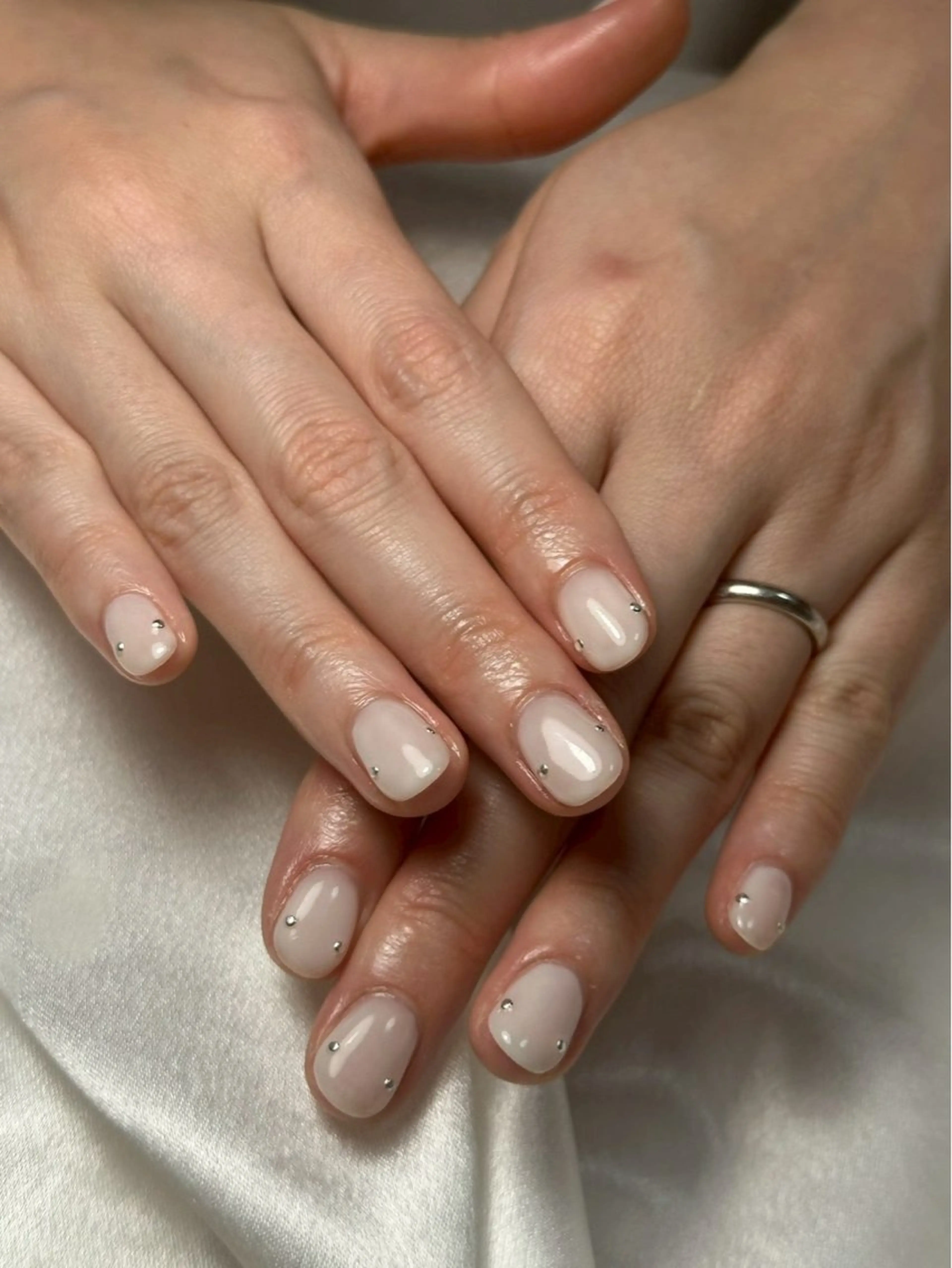 ネイル オーロラネイル 桜ネイル フラワーネイル フットネイル フレンチネイル ハンドネイル mogunail &blowのネイルデザイン