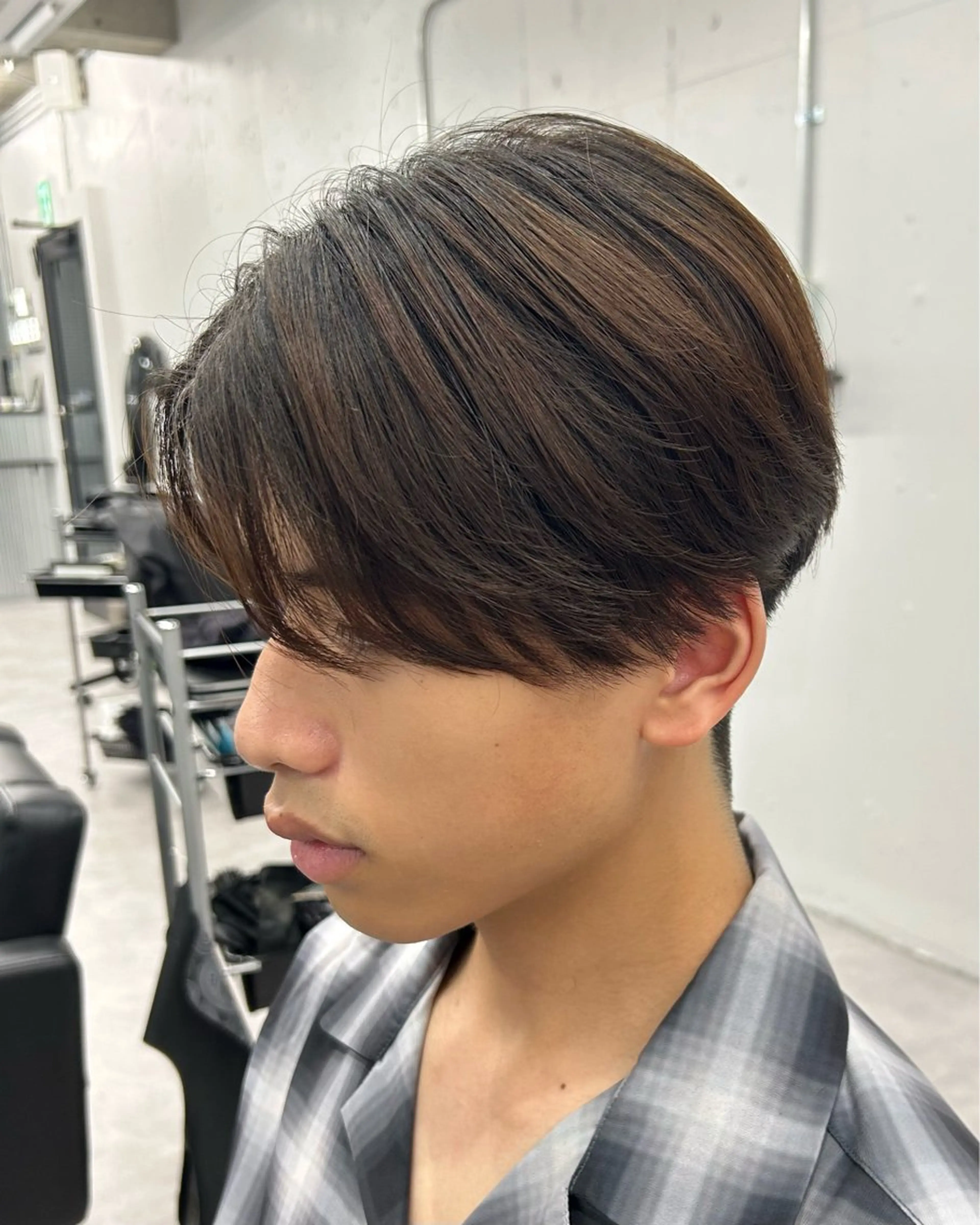 ショート メンズ 曲がる縮毛矯正 LIBER 　岩名のヘアスタイル
