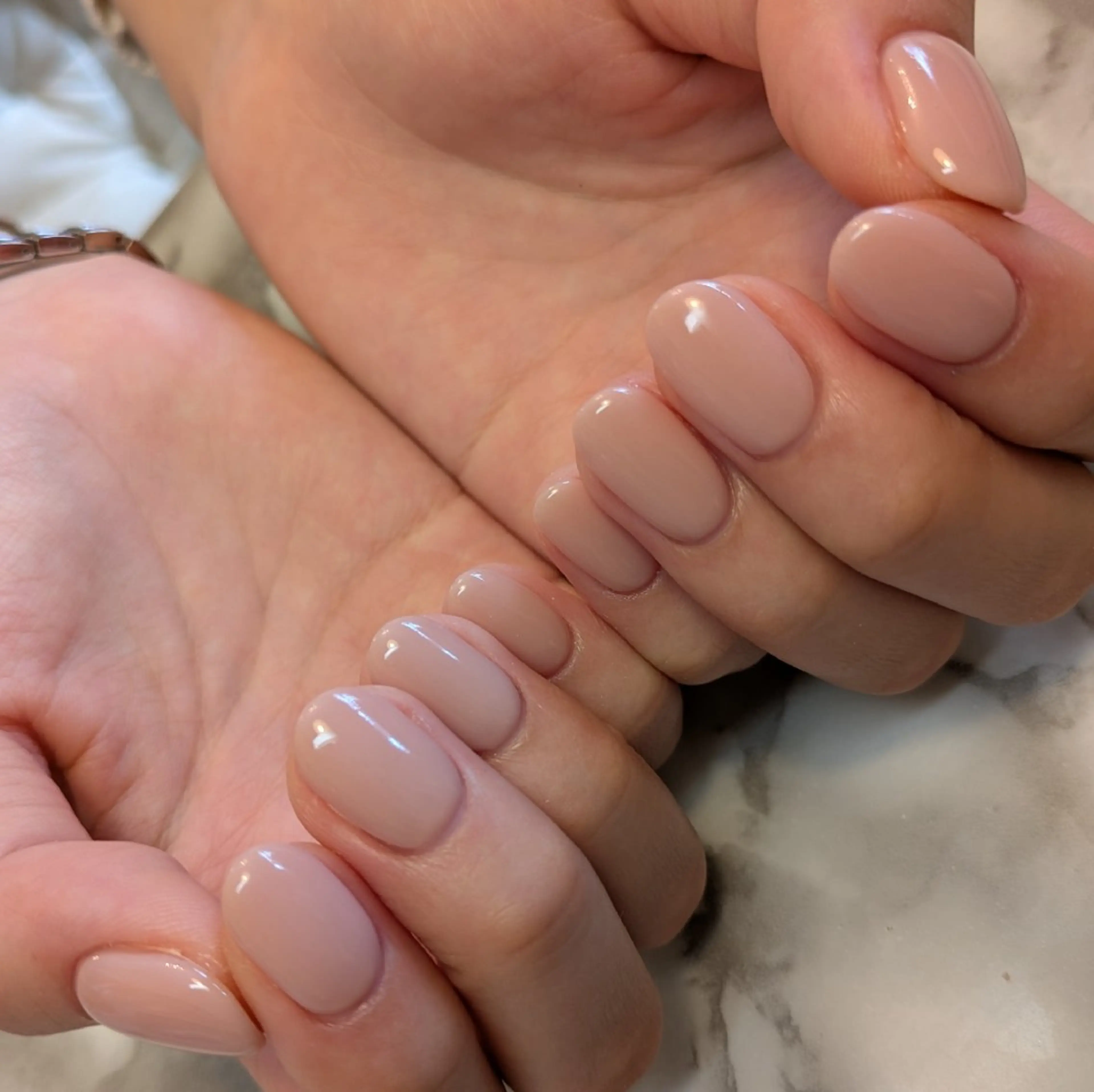 ネイル ワンカラーネイル ジェヌインネイル 河内のネイルデザイン