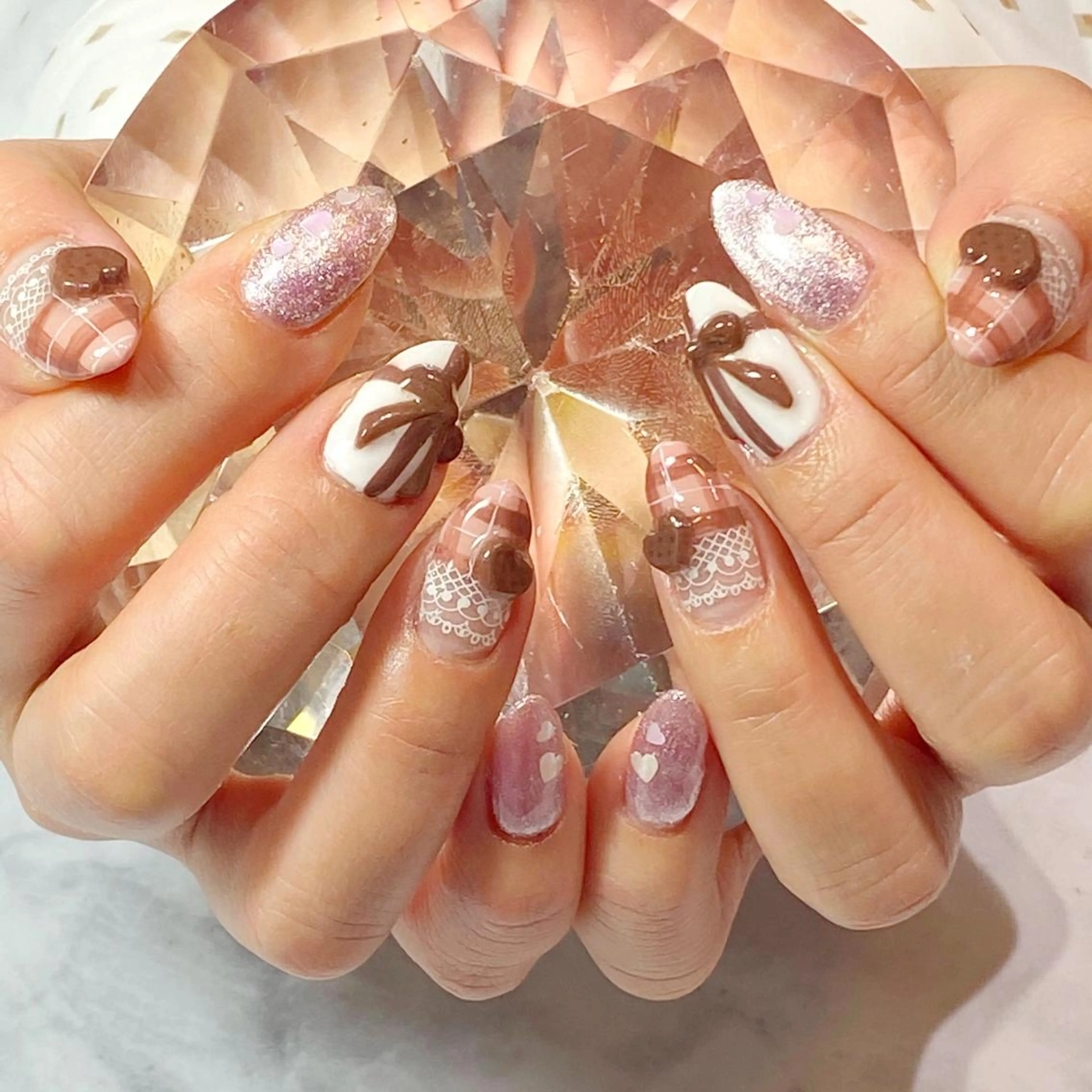 ネイル バレンタイン YUN 💅のネイルデザイン