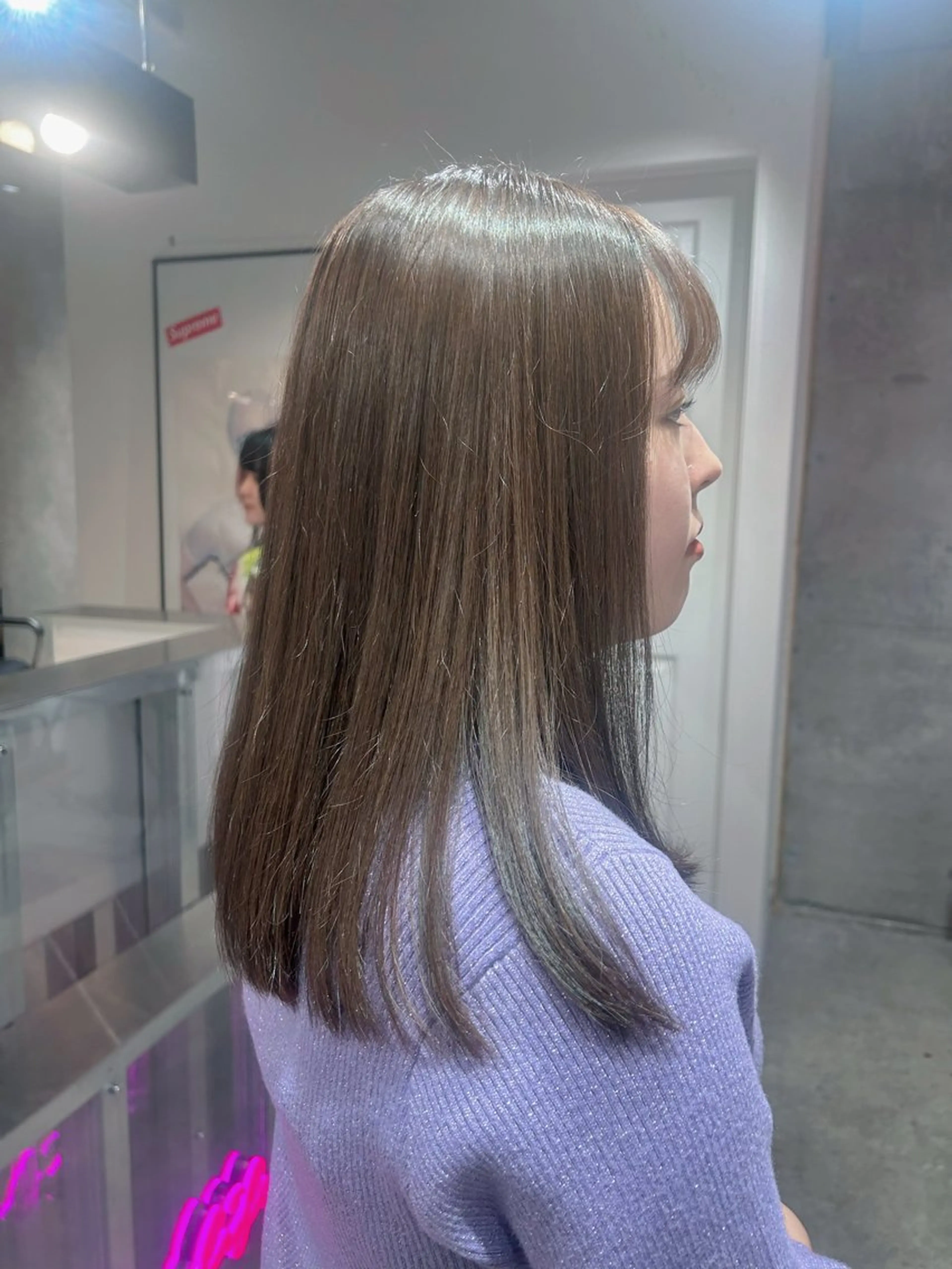 ミディアム ヘアカラー トミオカ ノアのヘアスタイル