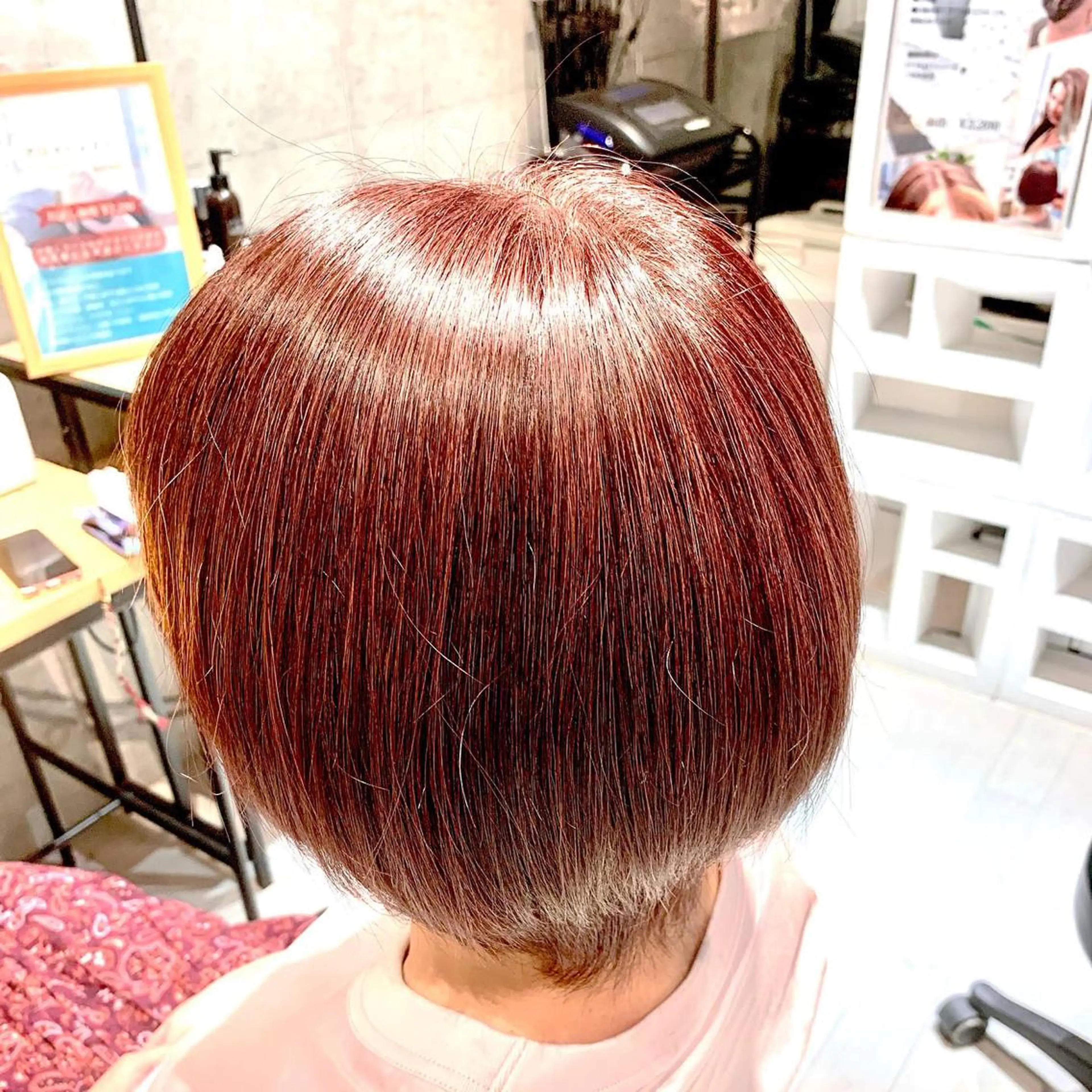 ショート カラー ちゆら -chiyura-のヘアスタイル