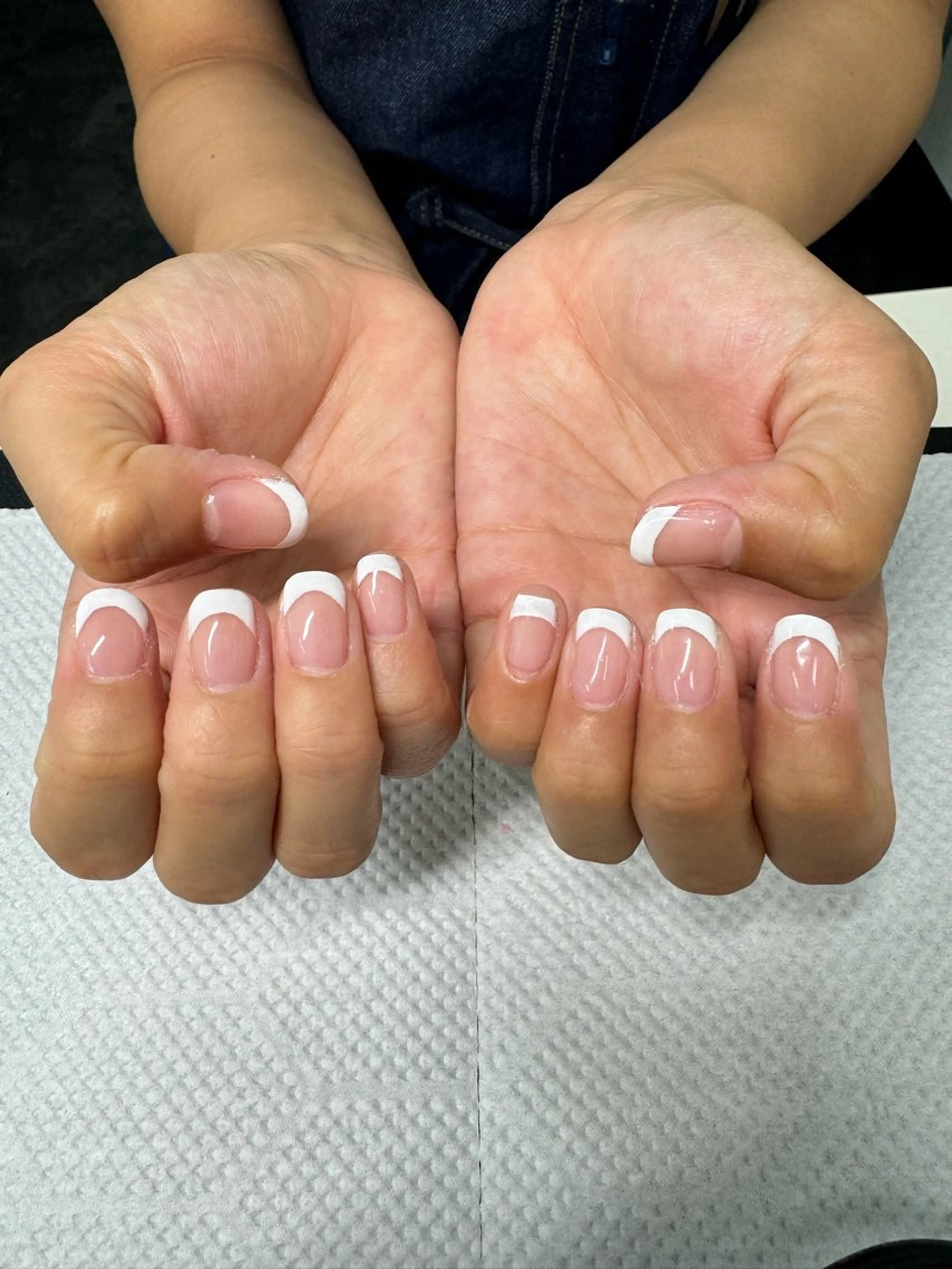 ネイル フレンチネイル MOMONA 🦋のネイルデザイン