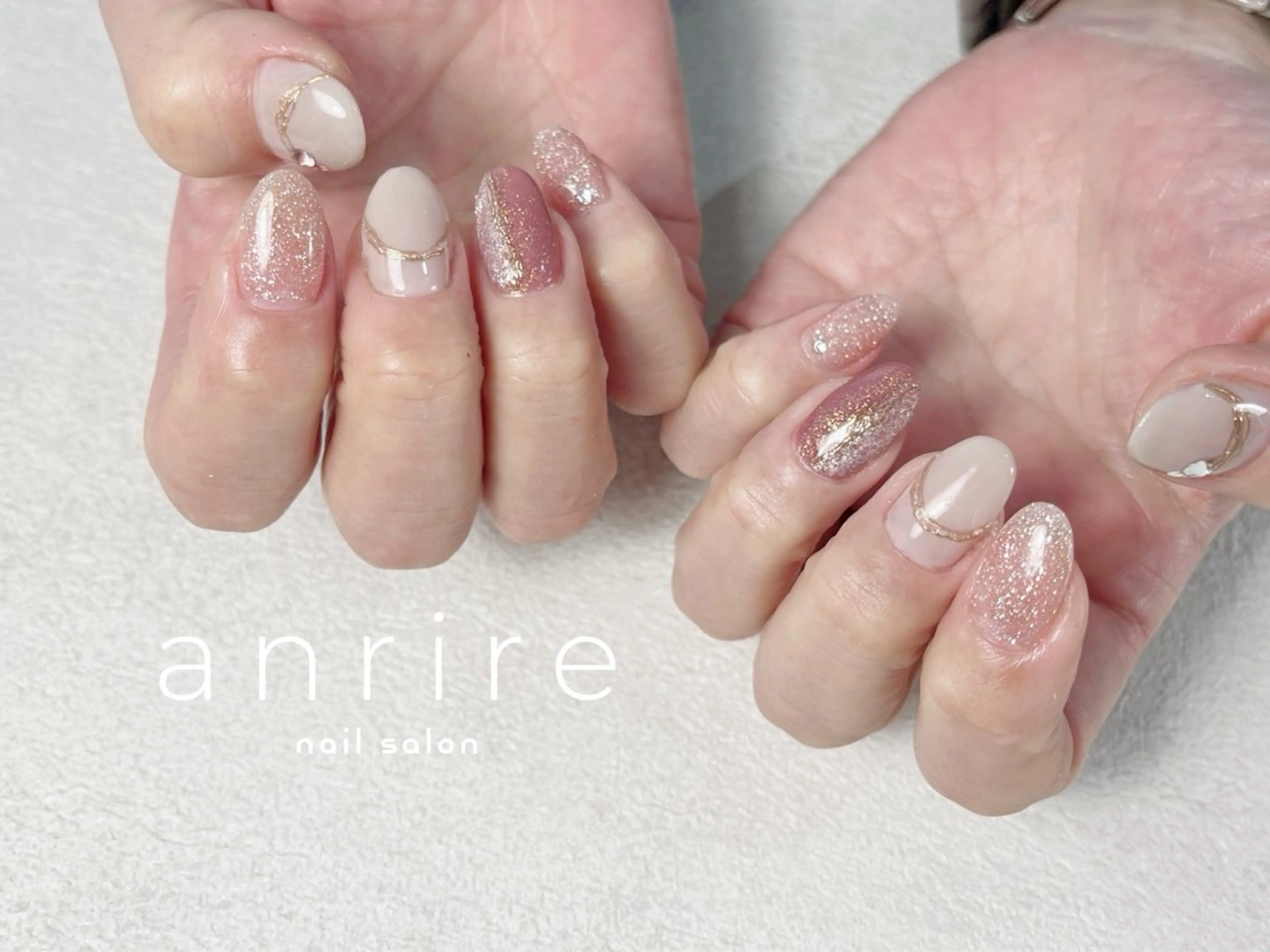 ネイル フラッシュネイル ジェルネイル キラキラネイル ラメ(グリッター) ミラーネイル ハンドネイル nailsalon anrireのネイルデザイン