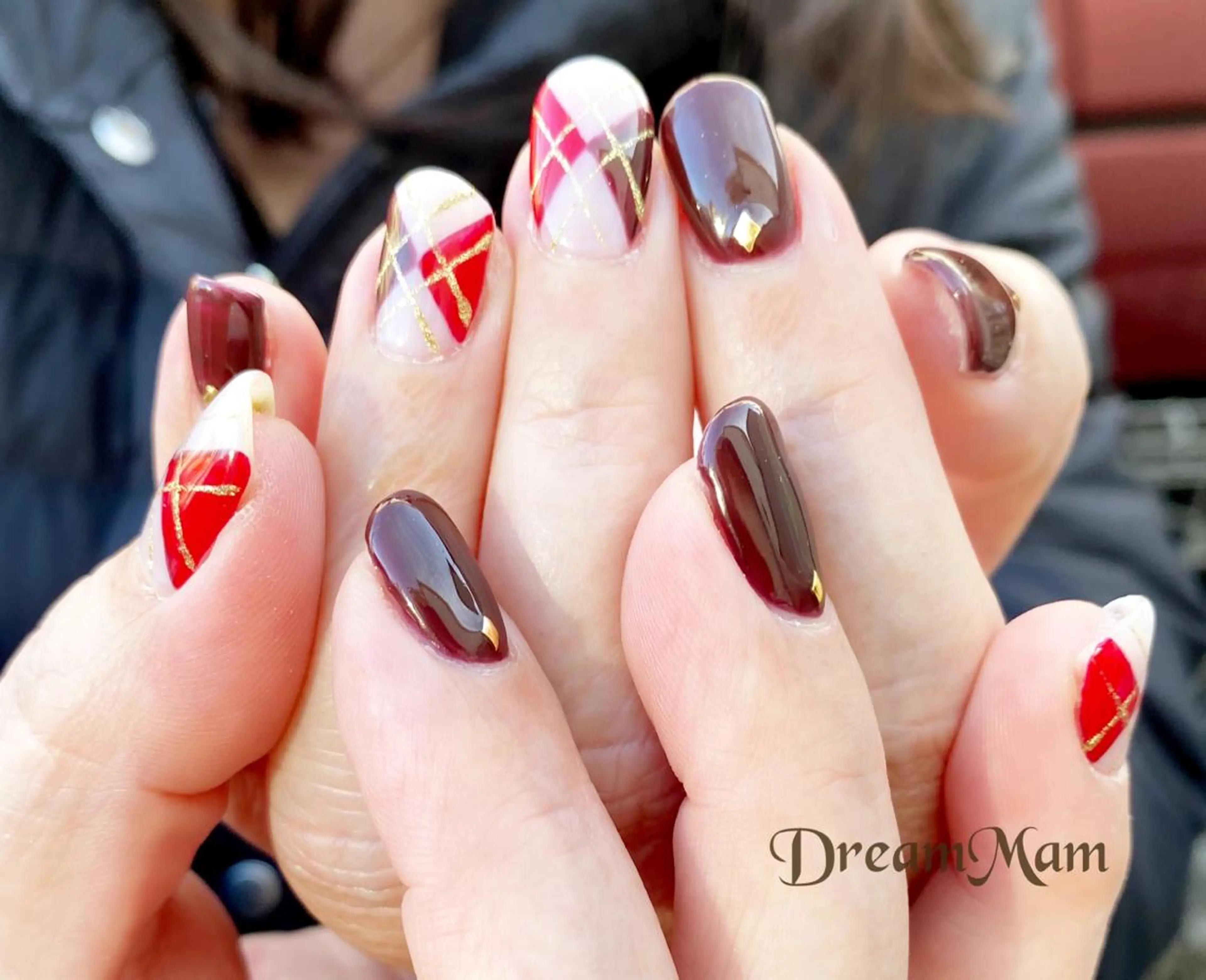 ネイル オーロラネイル フレンチネイル ジェルネイル キラキラネイル 韓国ネイル Nail Salon Ｄream Mamのネイルデザイン