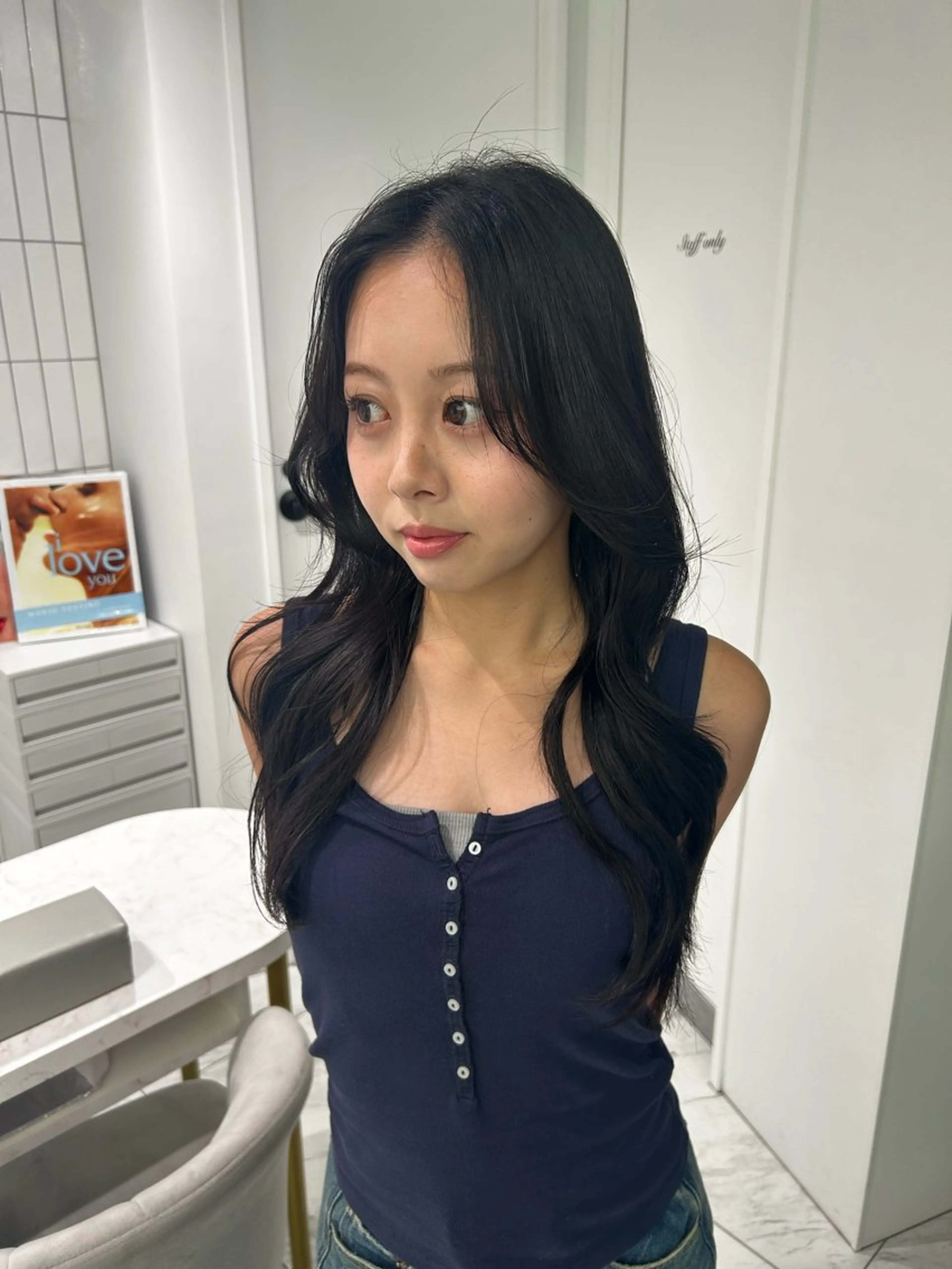 カラー レイヤー／マツエク 💋𝑨𝑵𝑵𝑨のヘアスタイル