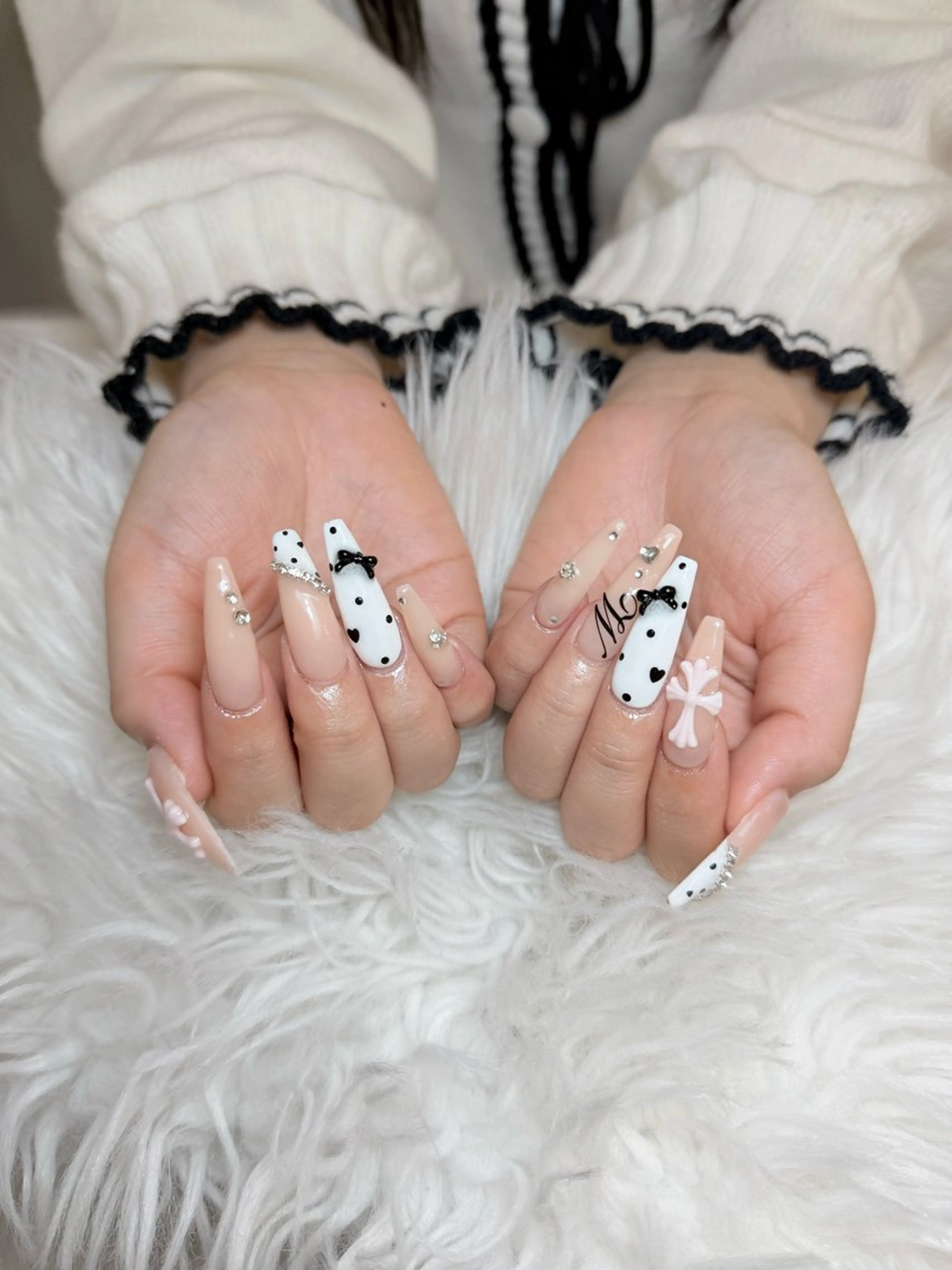 ネイル ハンドネイル ANH ゴテゴテネイルサロンのネイルデザイン