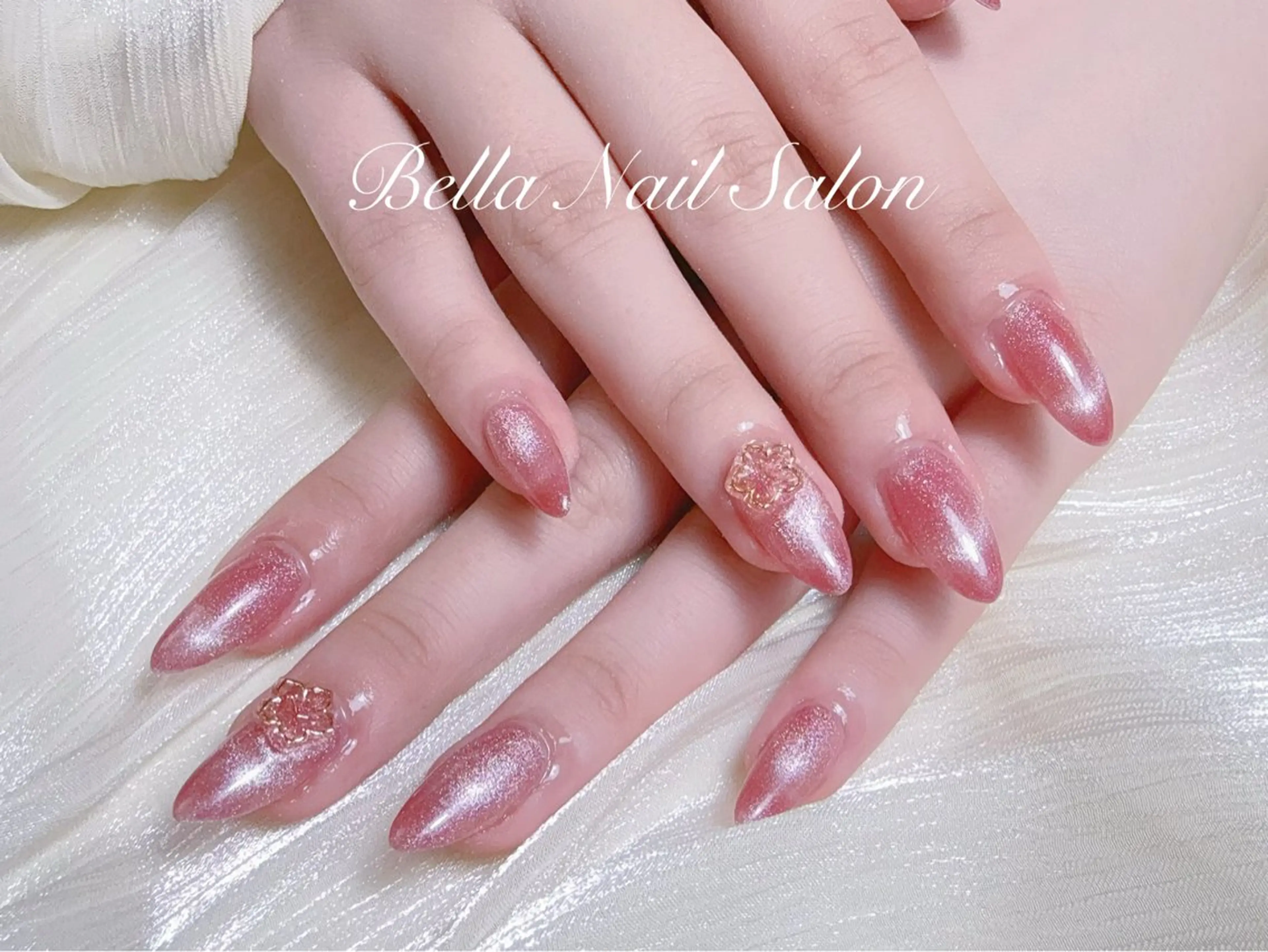ネイル ハンドネイル Bella Nail Salonパラジェルのネイルデザイン