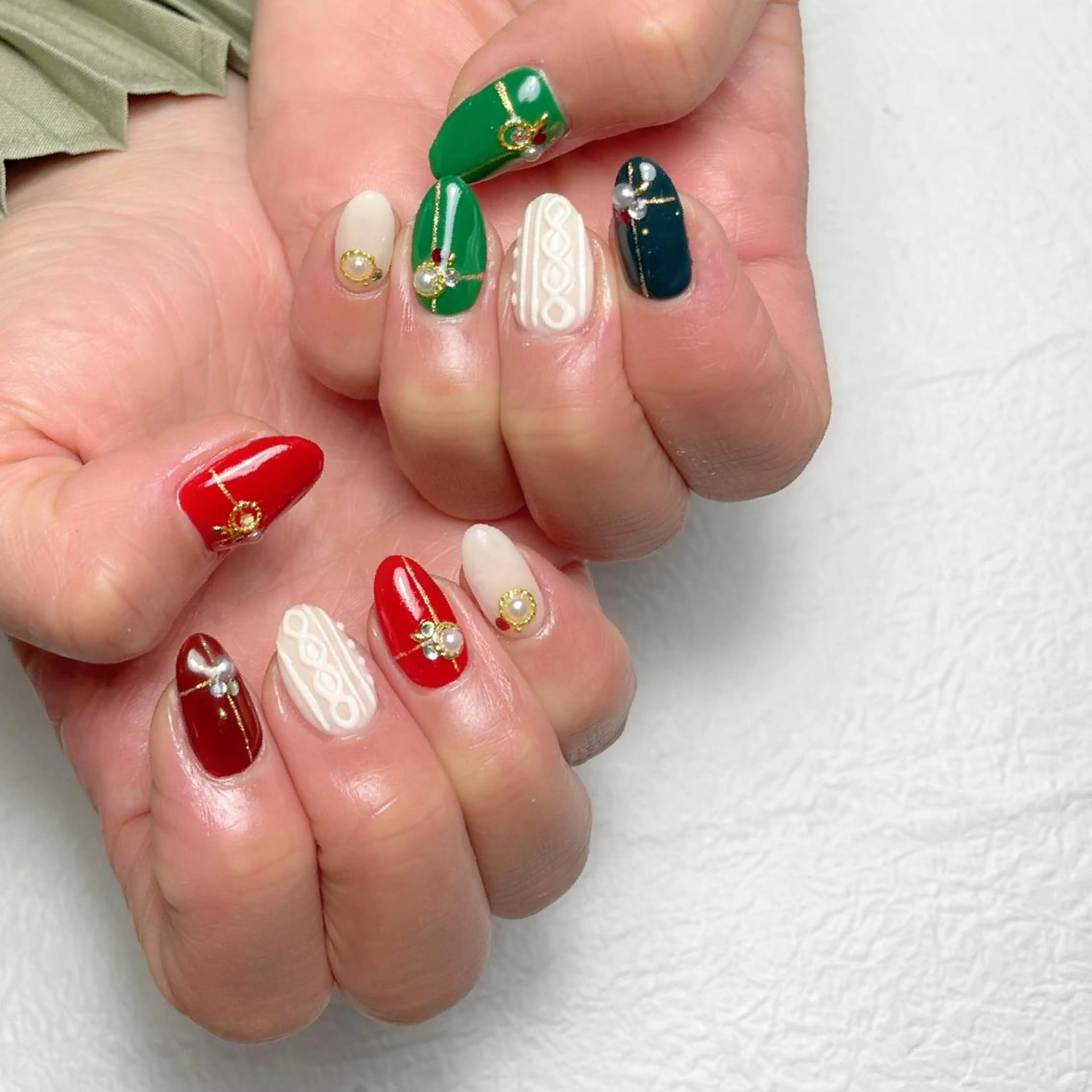 ネイル アートネイル ジェルネイル キラキラネイル 韓国ネイル ミラーネイル Y nail なんば堀江店のネイルデザイン