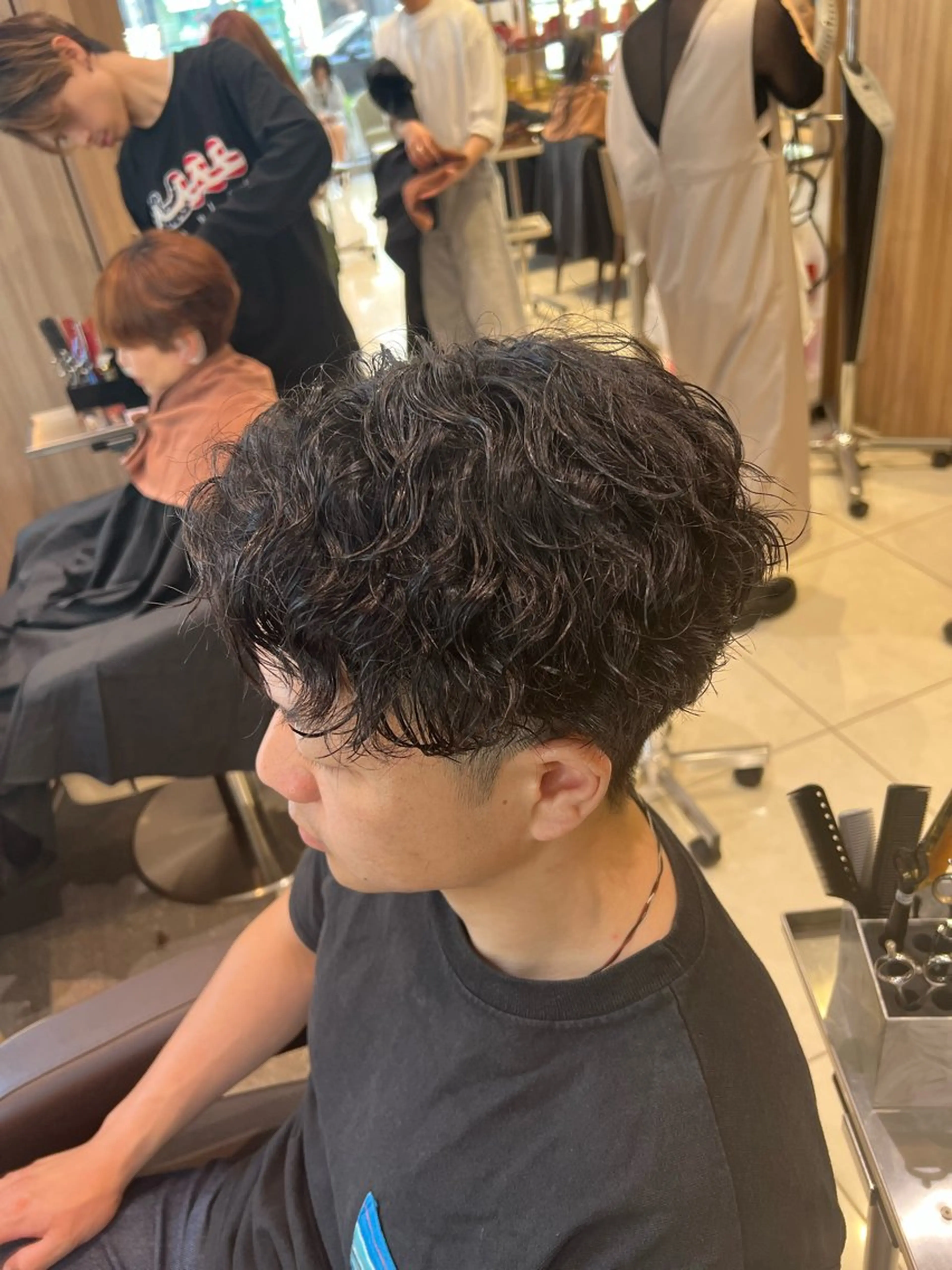 パーマ メンズ カット パーマ SENA 再現性 パーマと縮毛矯正のヘアスタイル