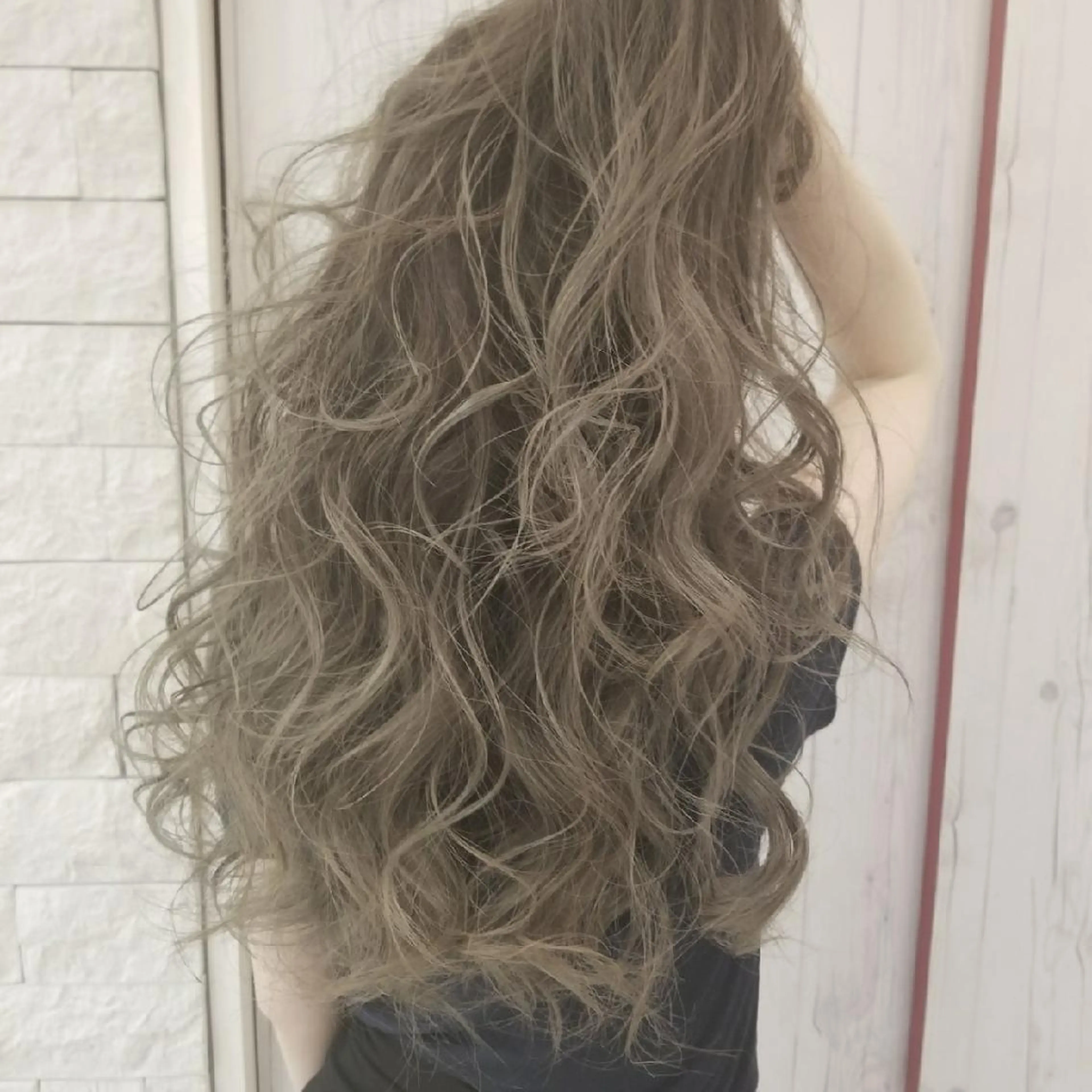 カラー ロング カット ヘアカラー Le Lien カジのヘアスタイル