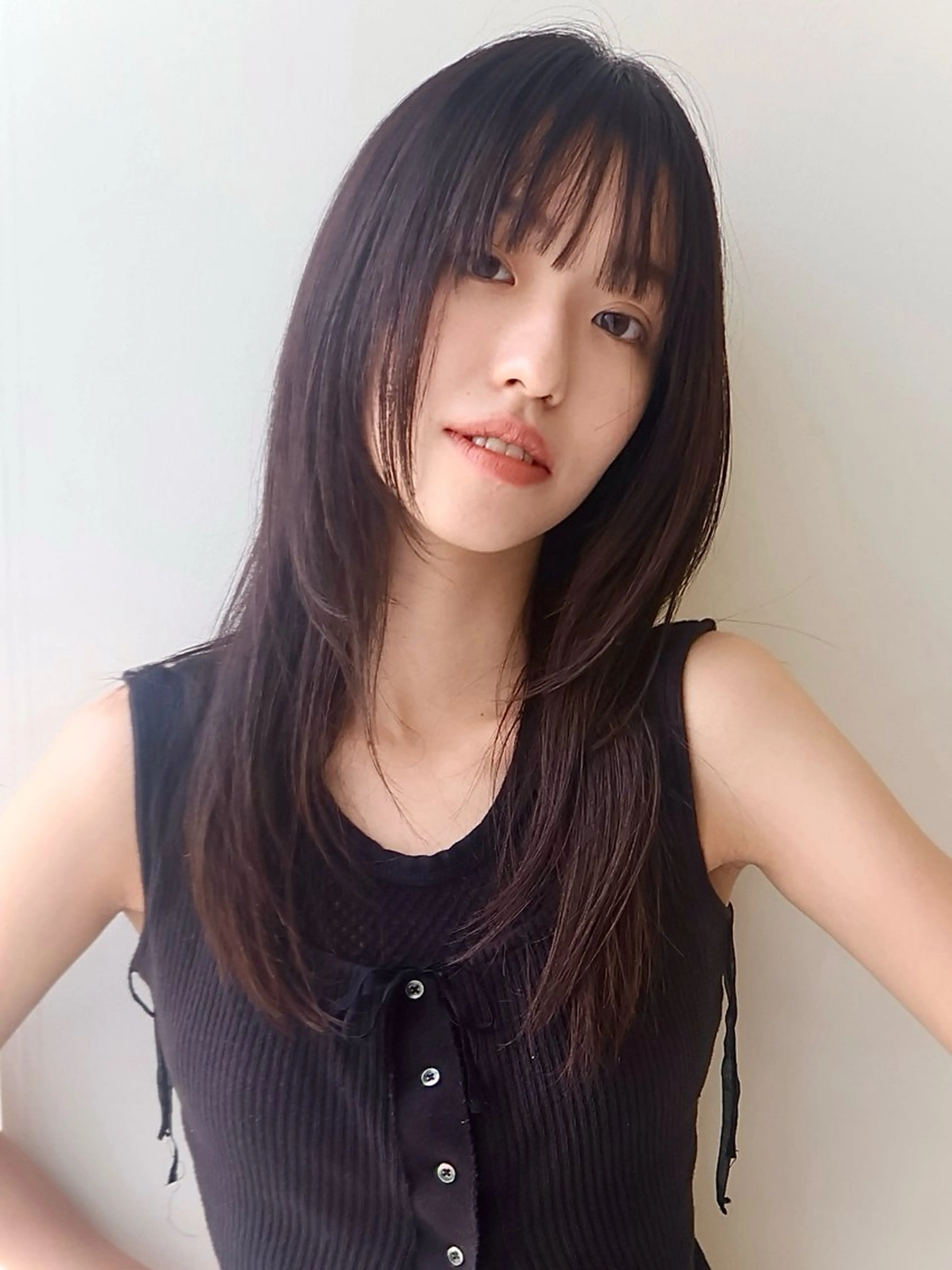 【U28 レディース限定】 ロングカット+ワンカラー✨️(レイヤーカット、ハッシュカット含む)の写真