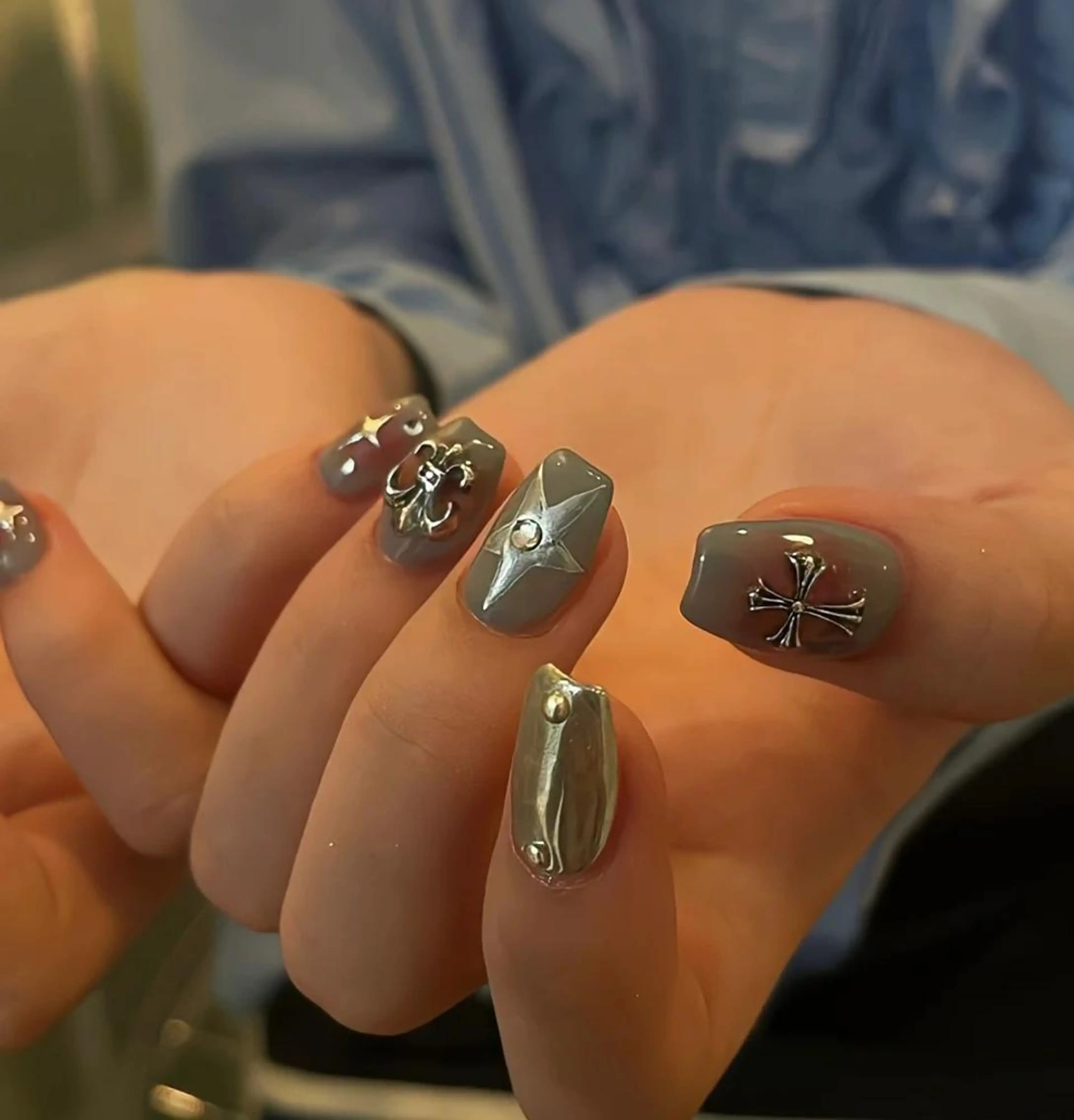 ネイル Queens ゲンのネイルデザイン